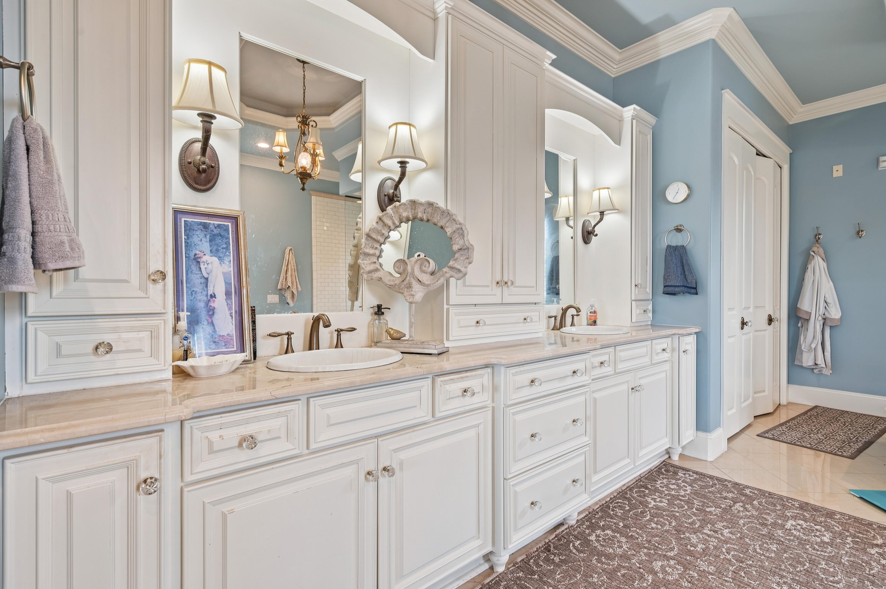 GREY MOSS POINT - Residential