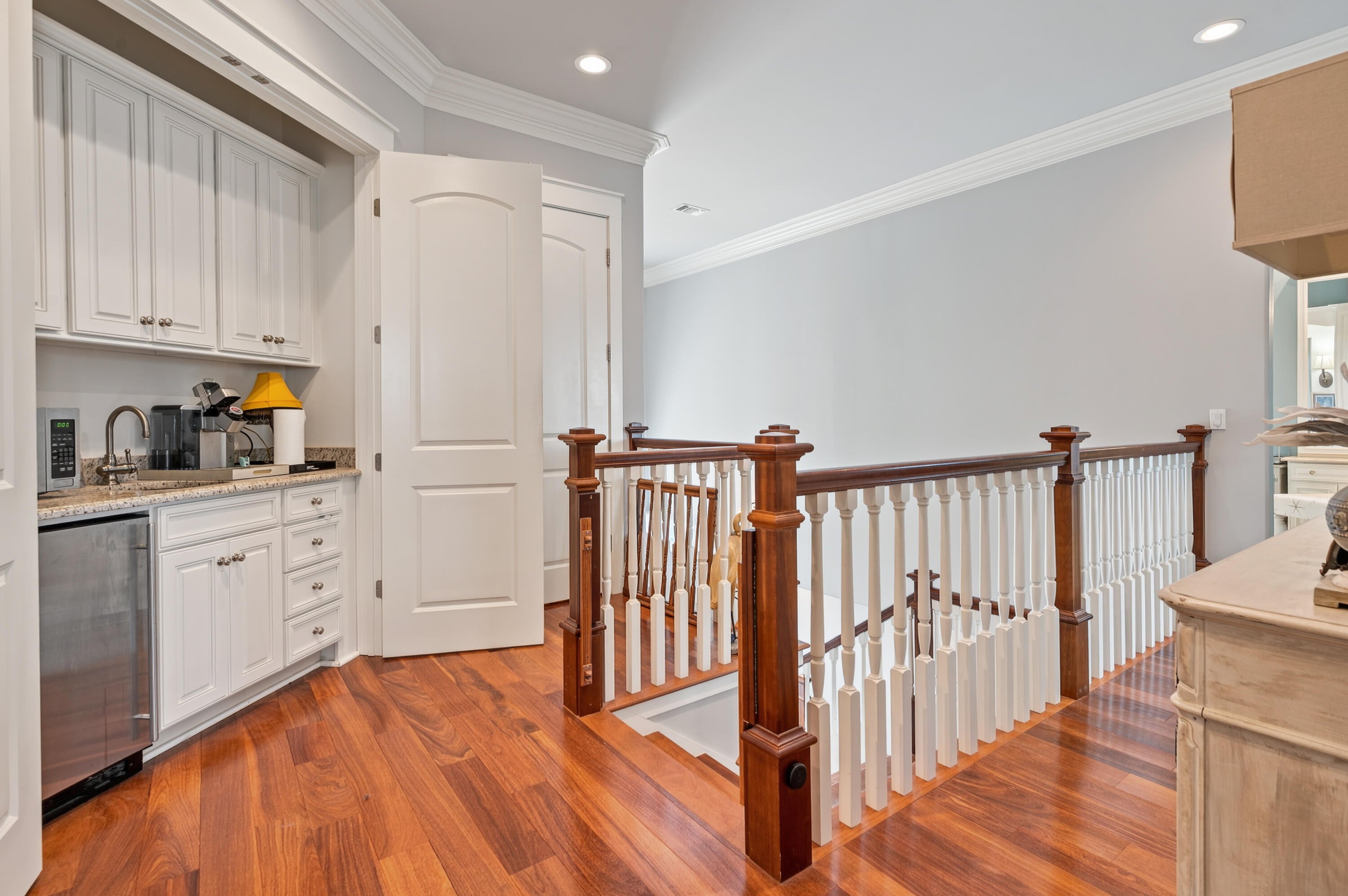 GREY MOSS POINT - Residential