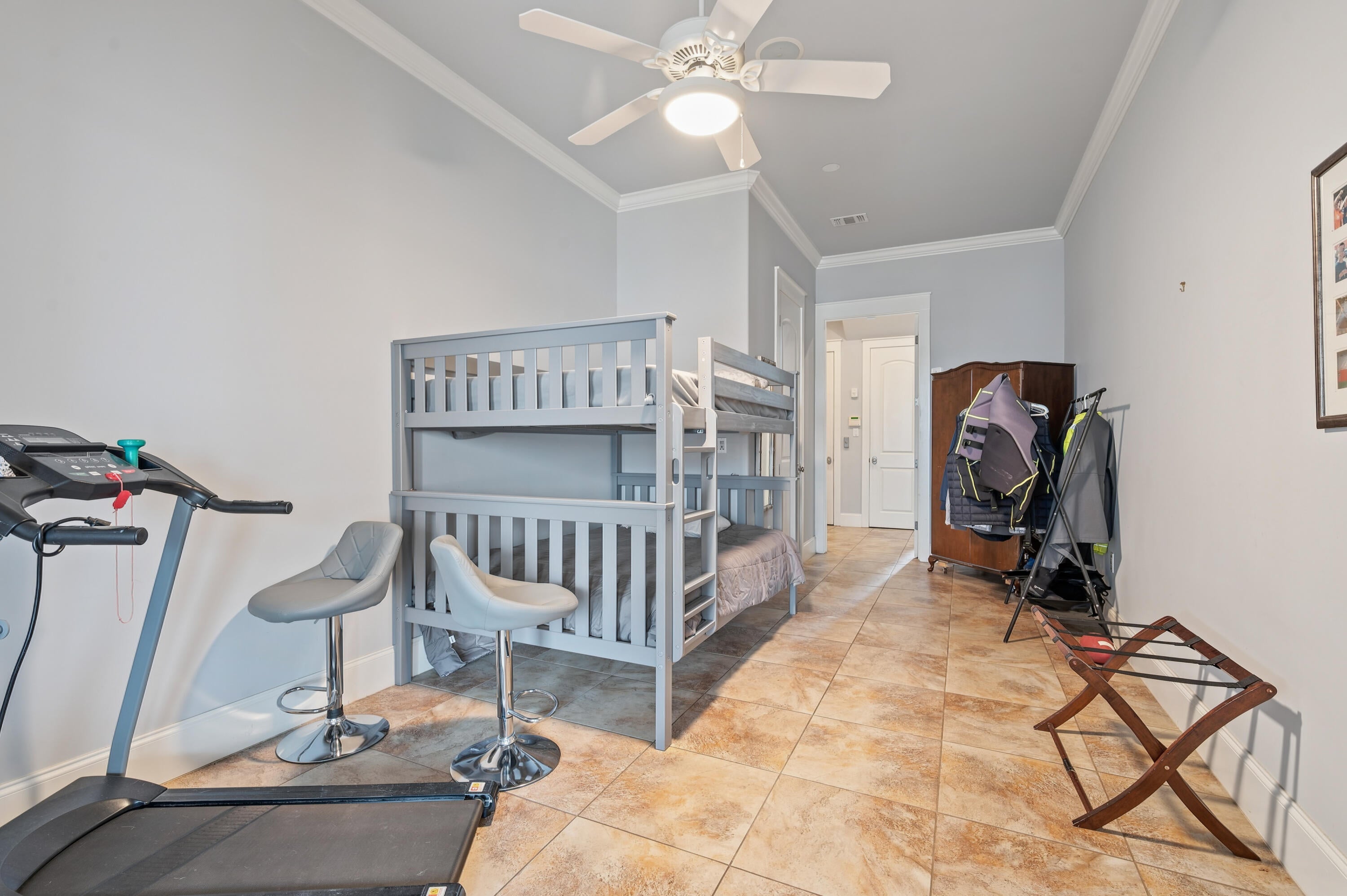 GREY MOSS POINT - Residential