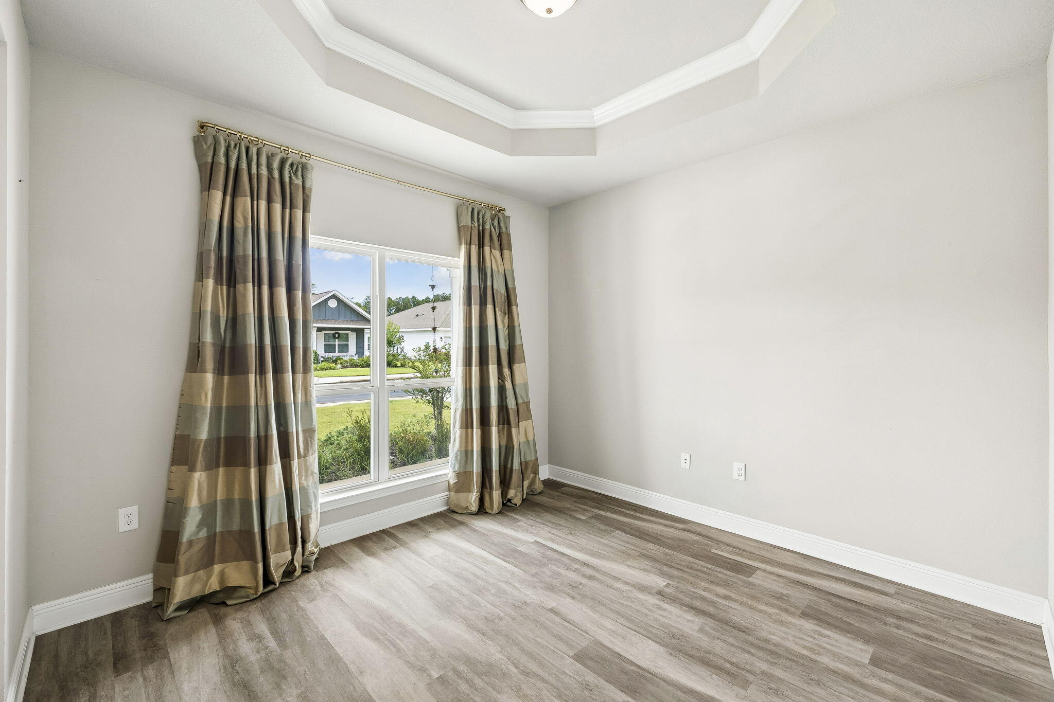 SOUTHERN PINES - Residential
