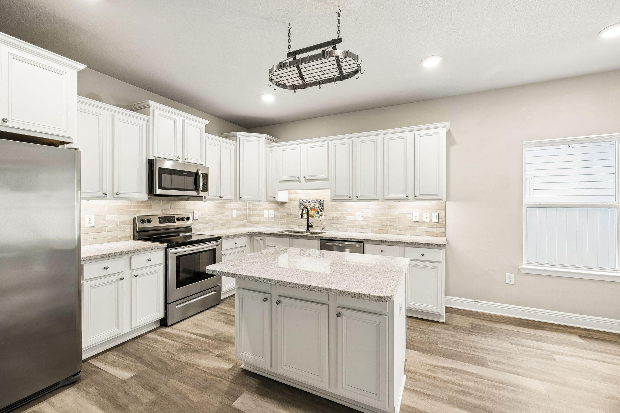 SOUTHERN PINES - Residential