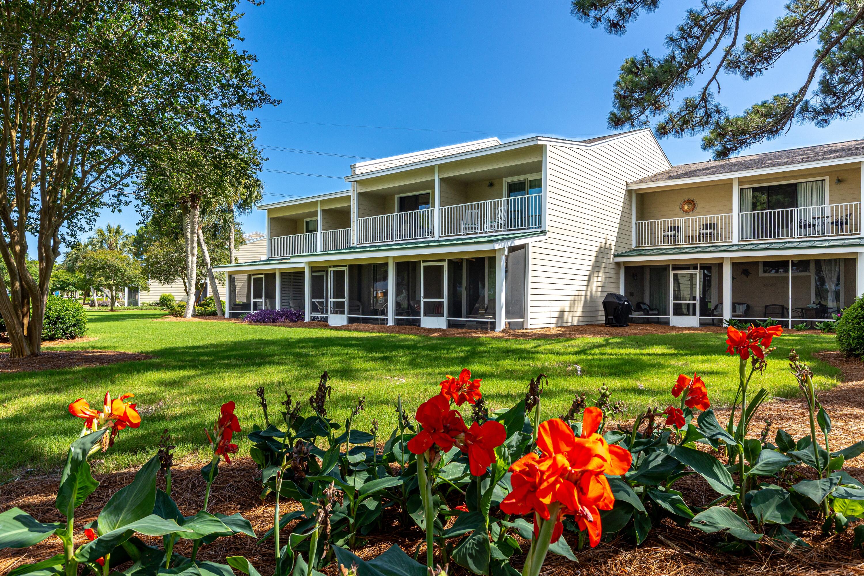 BAYOU VILLAGE CONDO PH 1 - Residential Lease