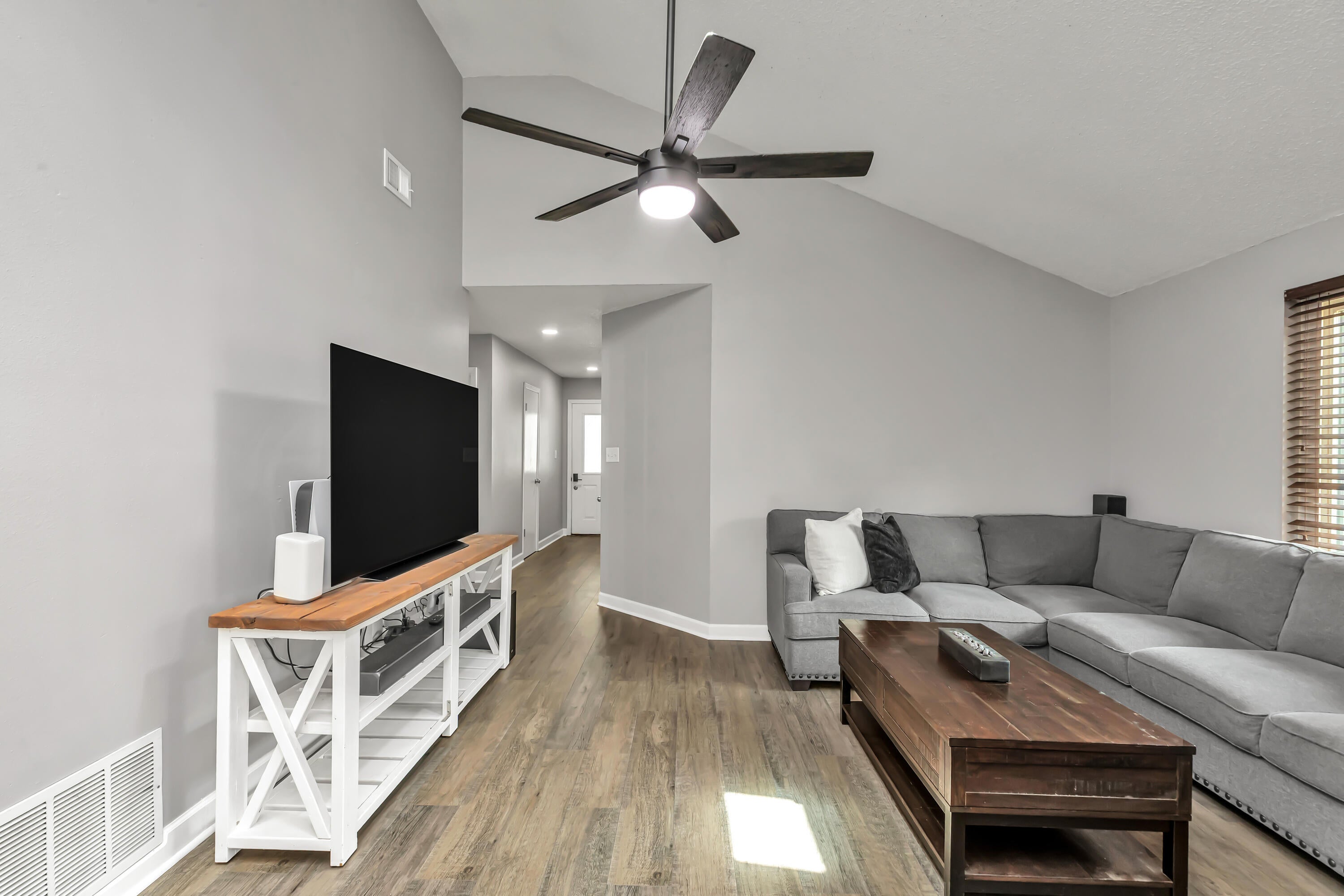 PALM ESTATES UNIT 2 - Residential