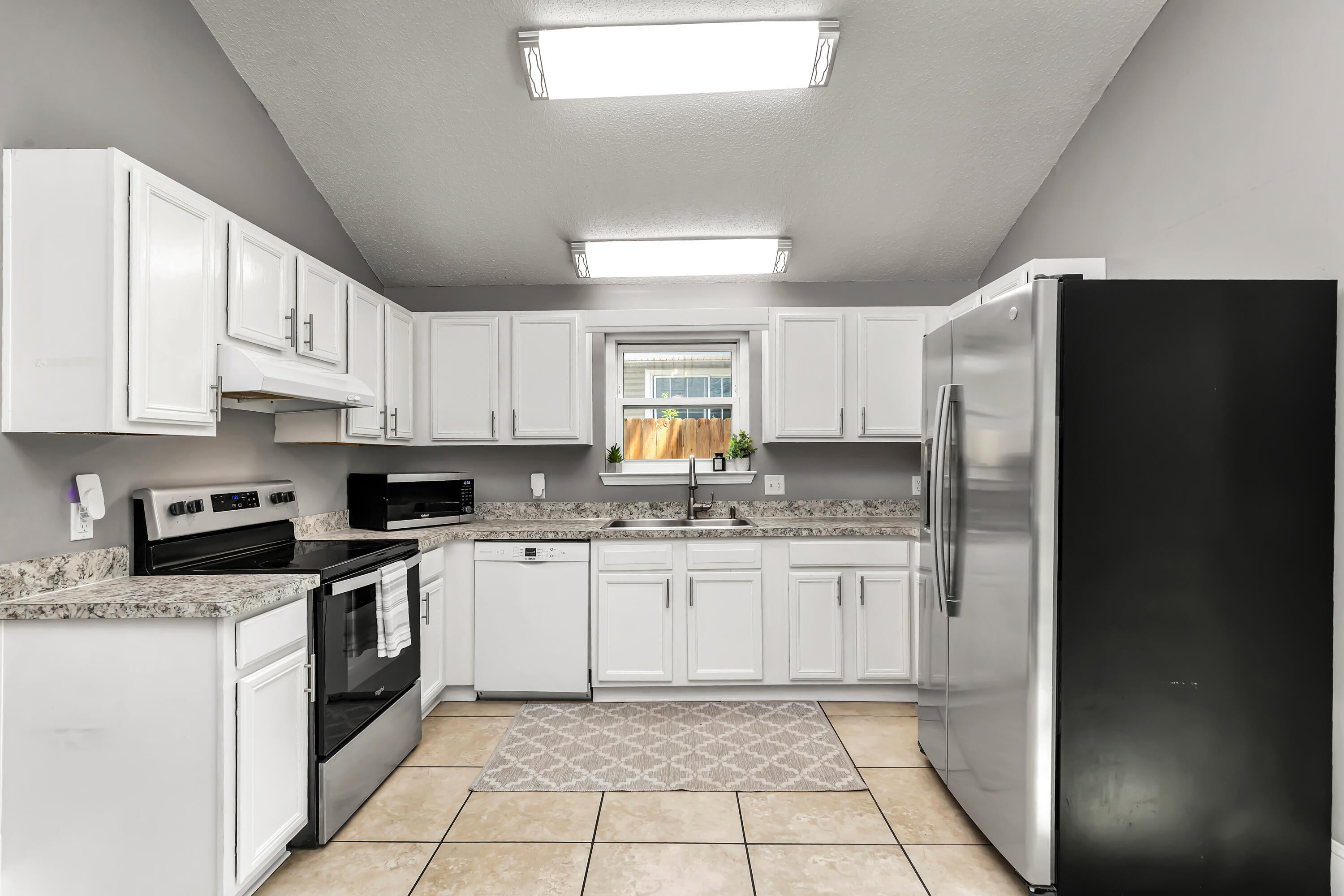 PALM ESTATES UNIT 2 - Residential
