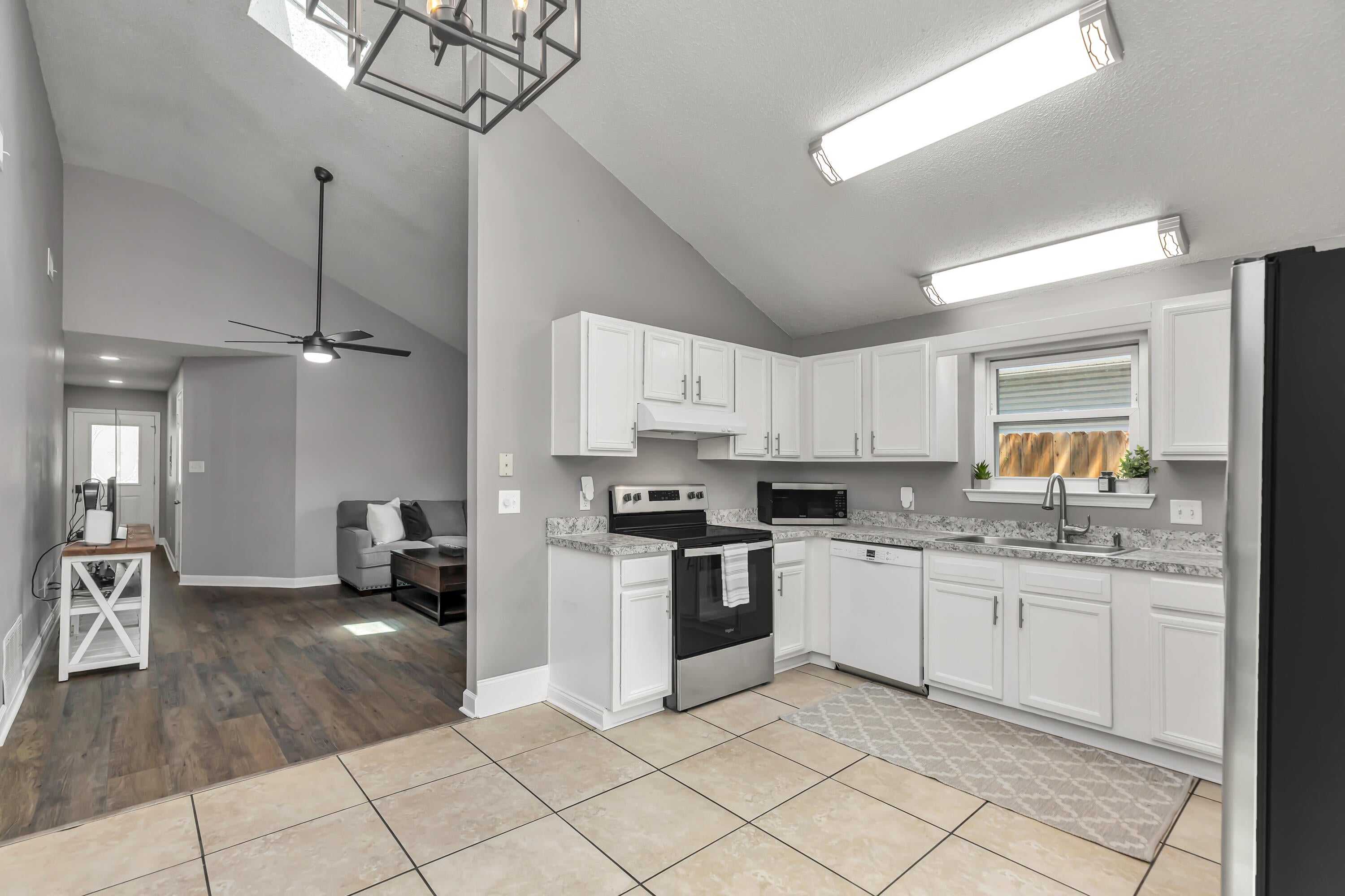 PALM ESTATES UNIT 2 - Residential