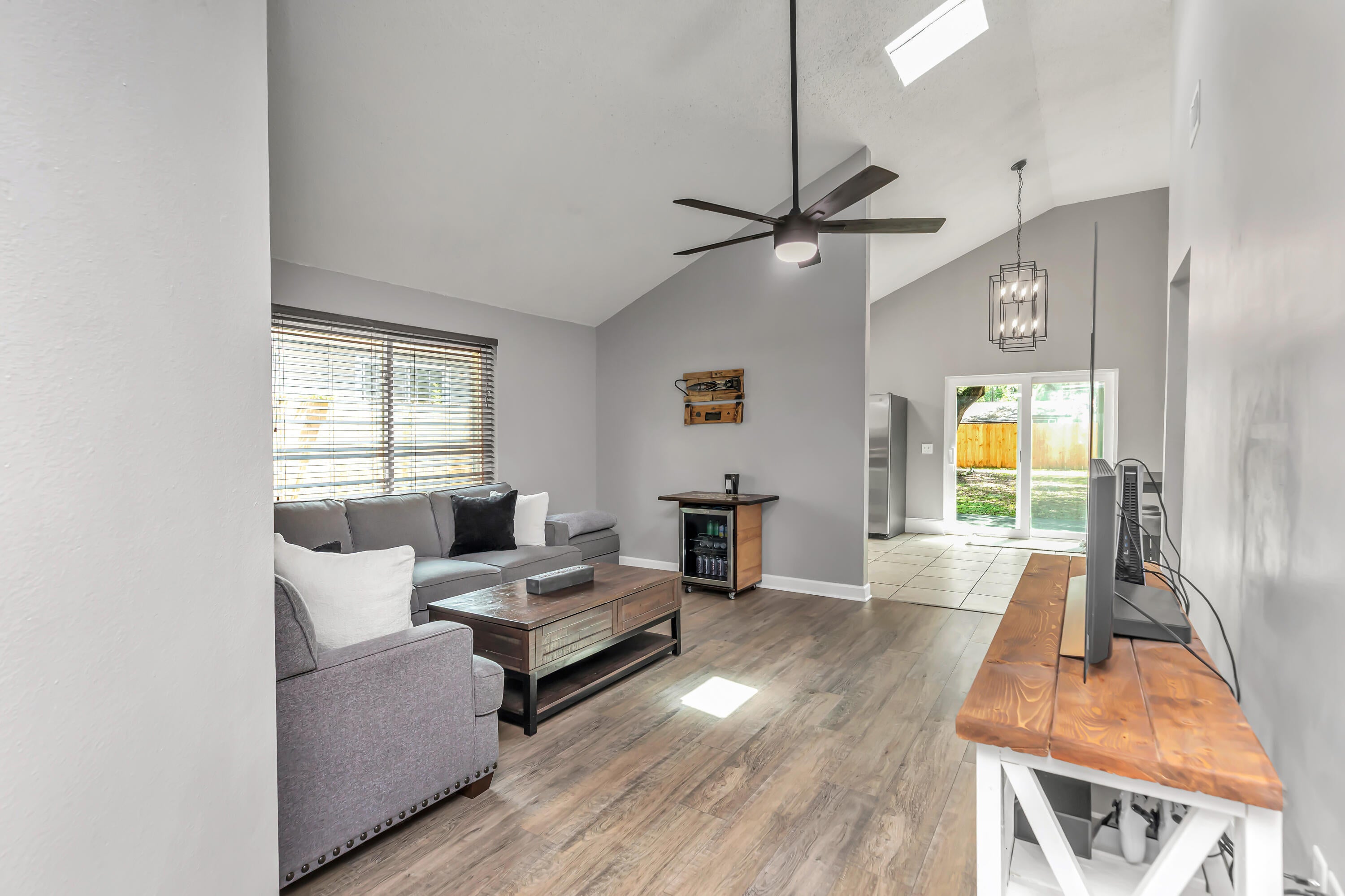 PALM ESTATES UNIT 2 - Residential