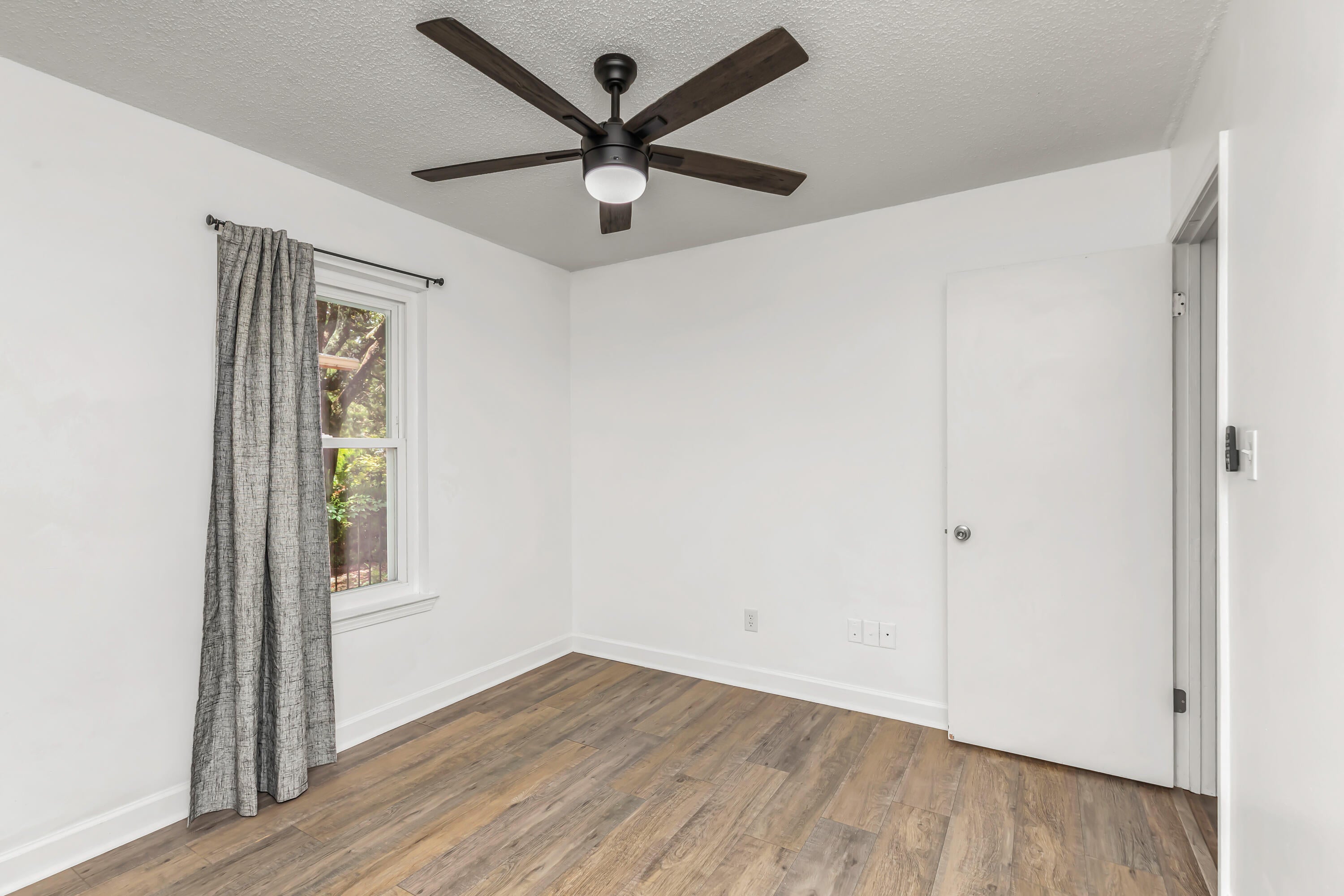 PALM ESTATES UNIT 2 - Residential