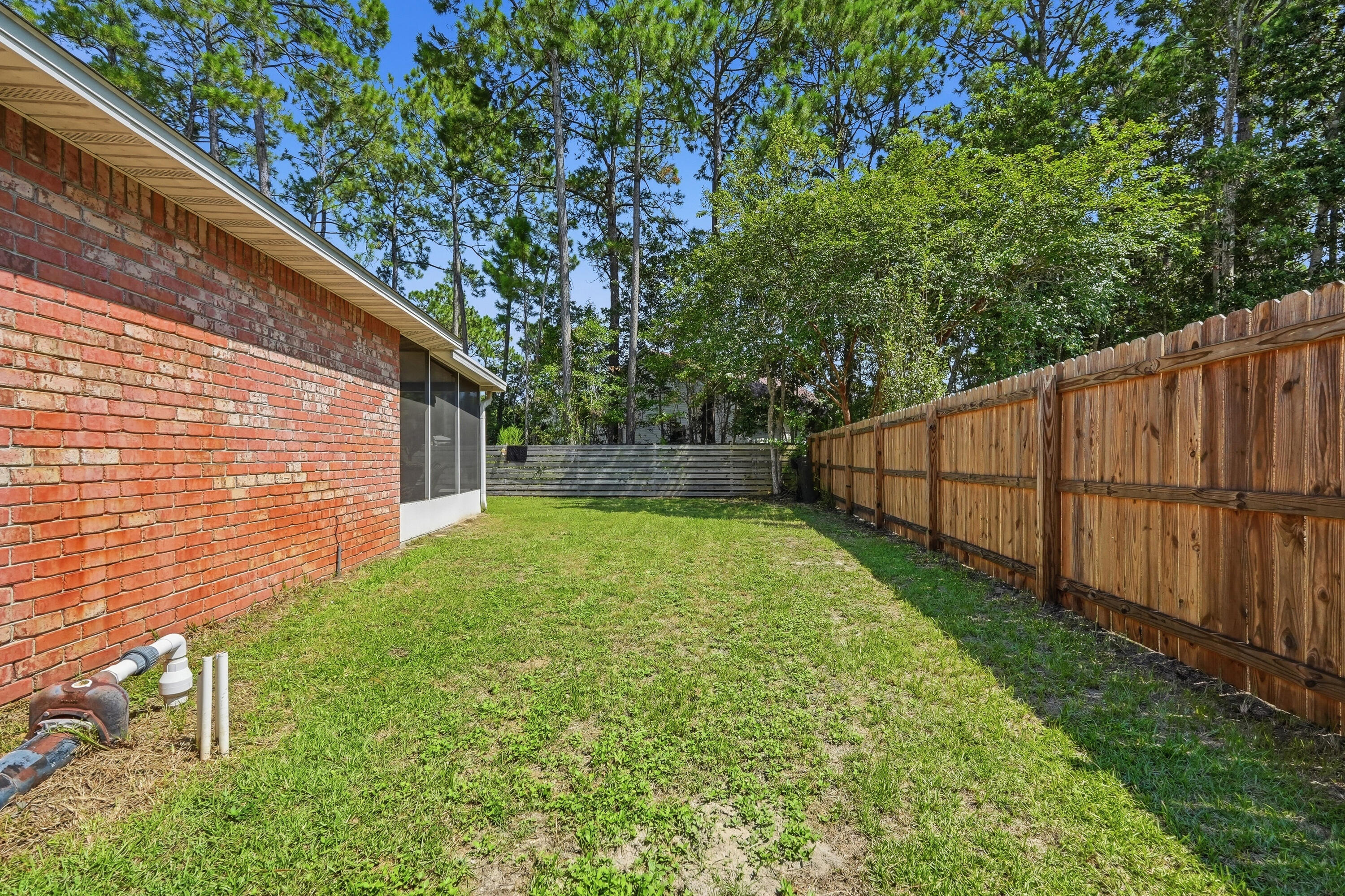 HIDDEN ESTATES - Residential