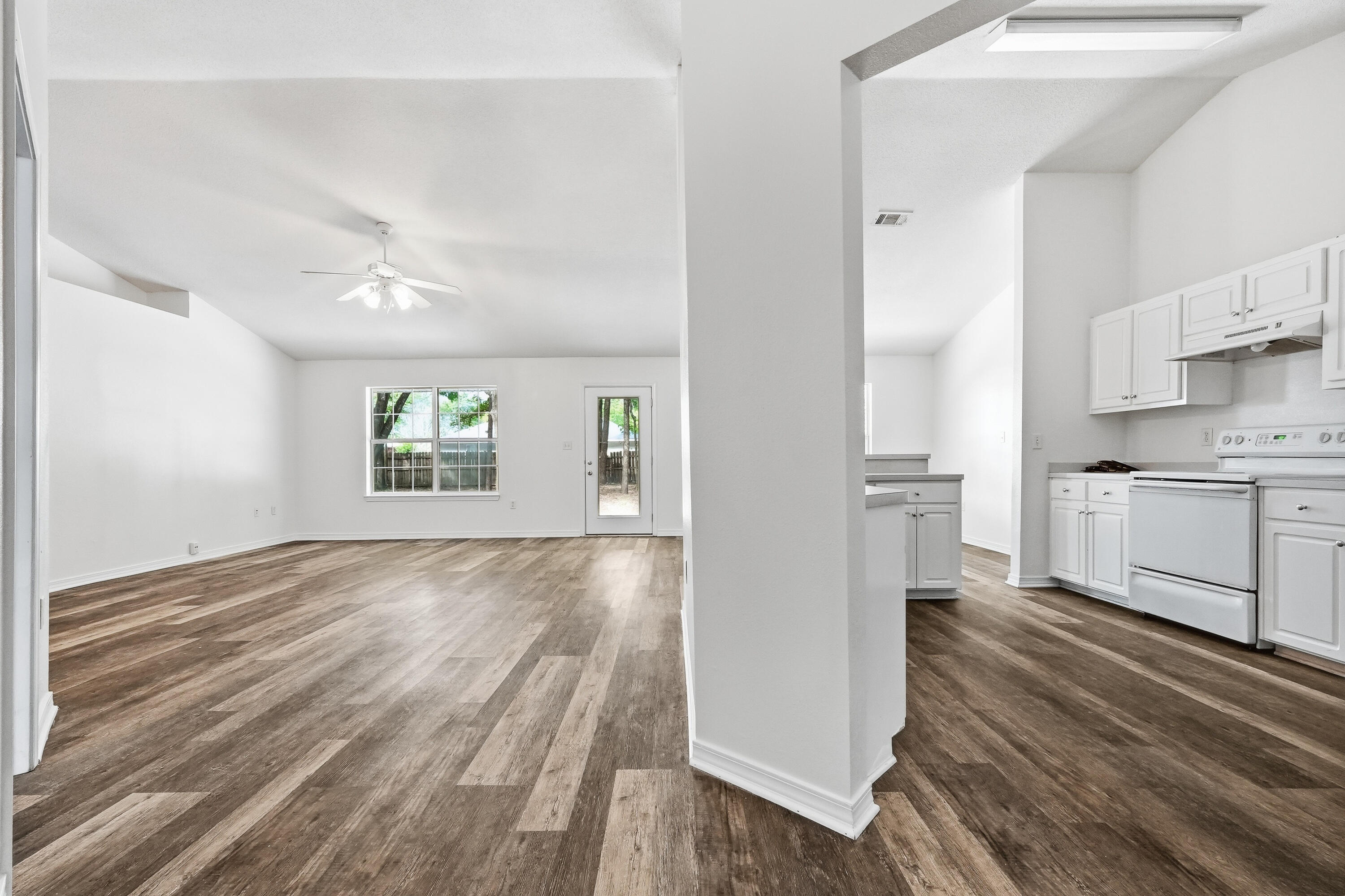 DA LISA ESTATES - Residential