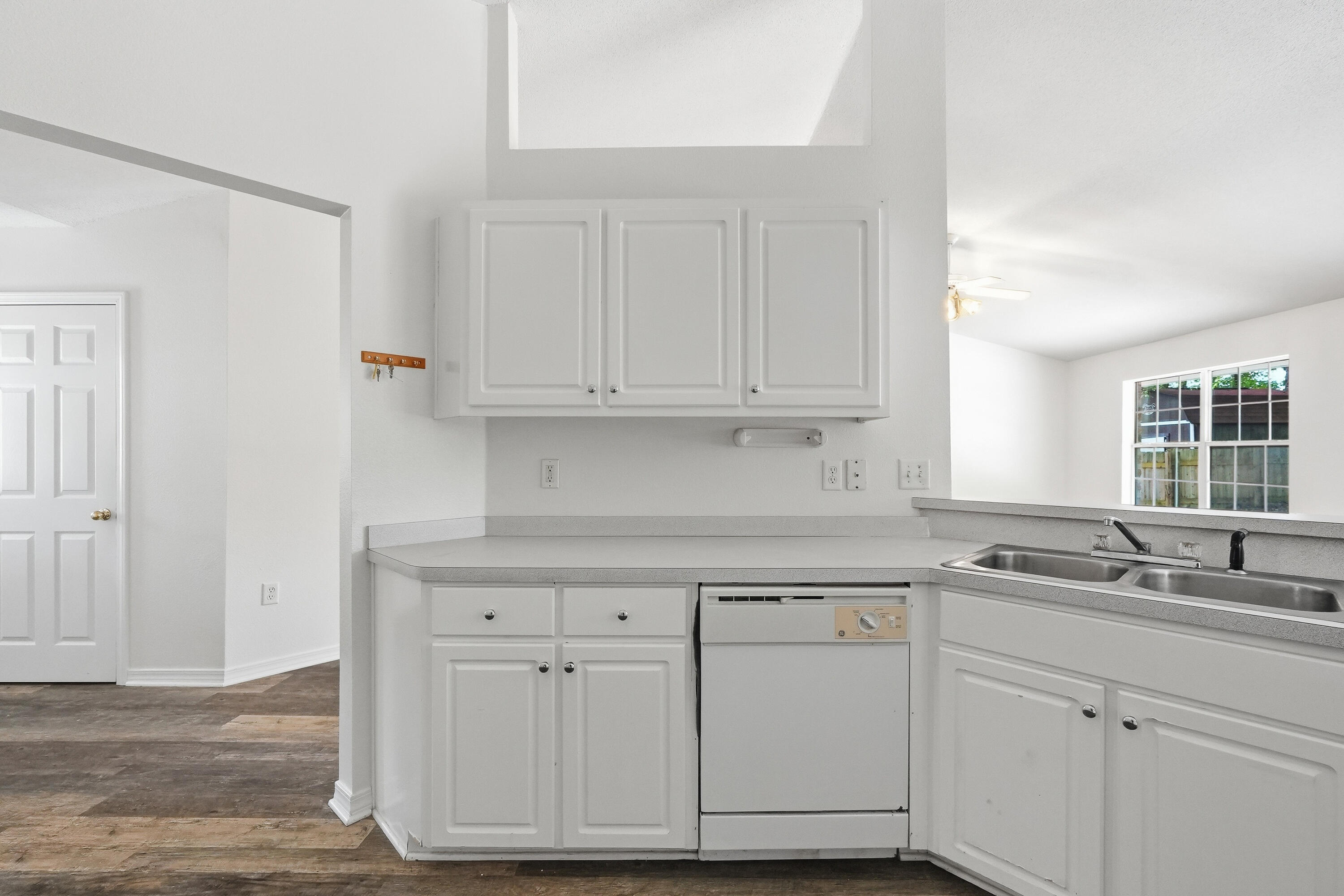 DA LISA ESTATES - Residential