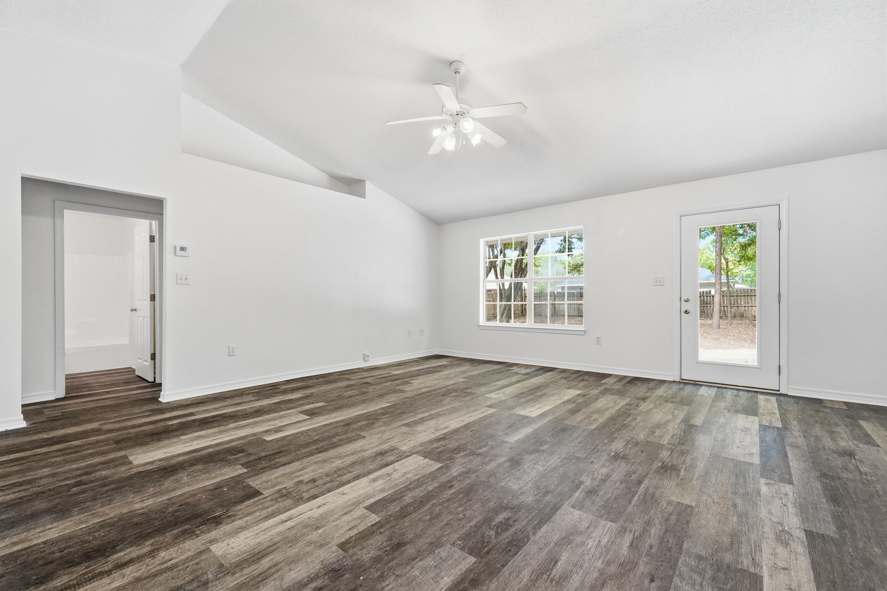 DA LISA ESTATES - Residential