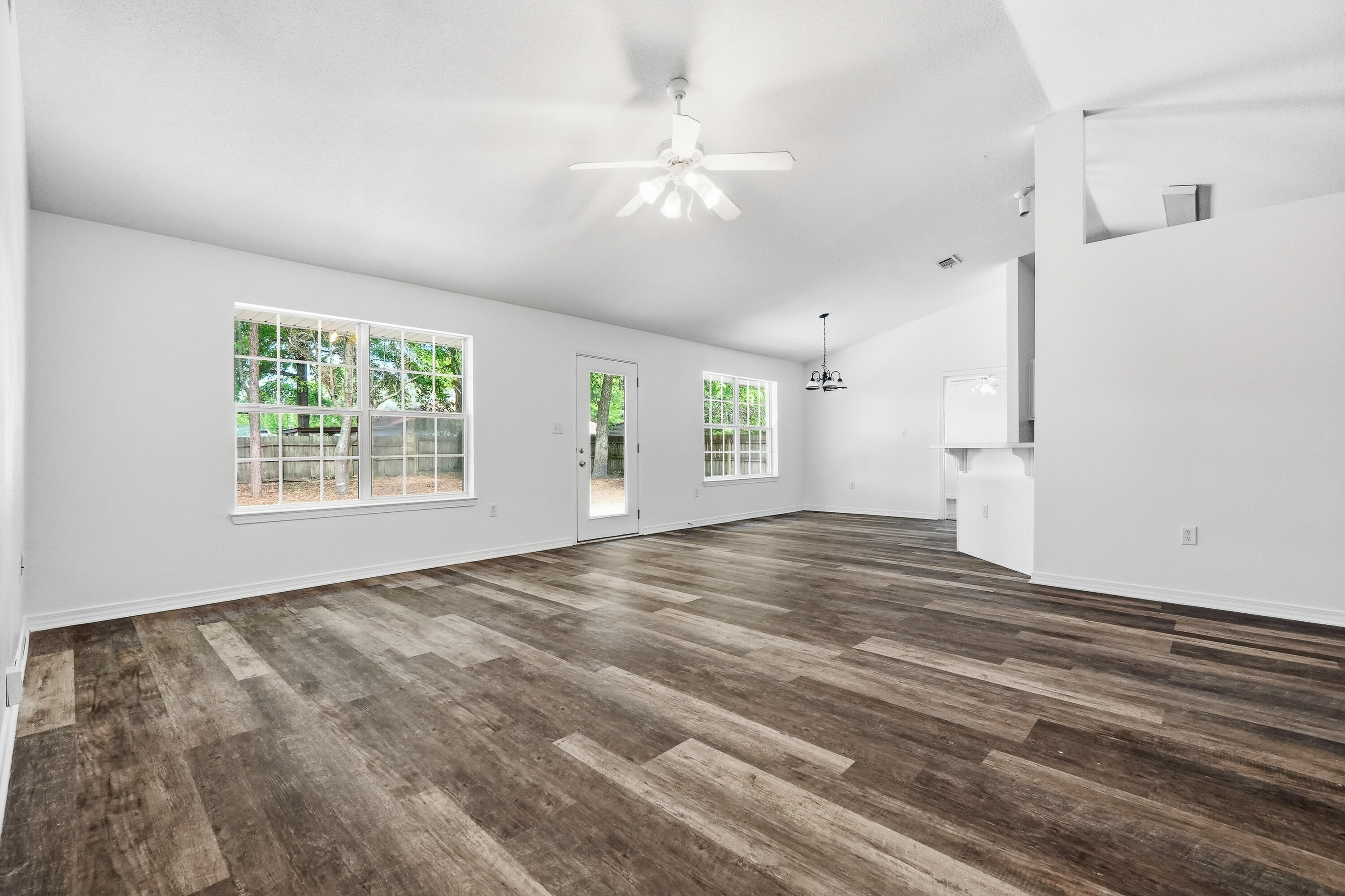 DA LISA ESTATES - Residential