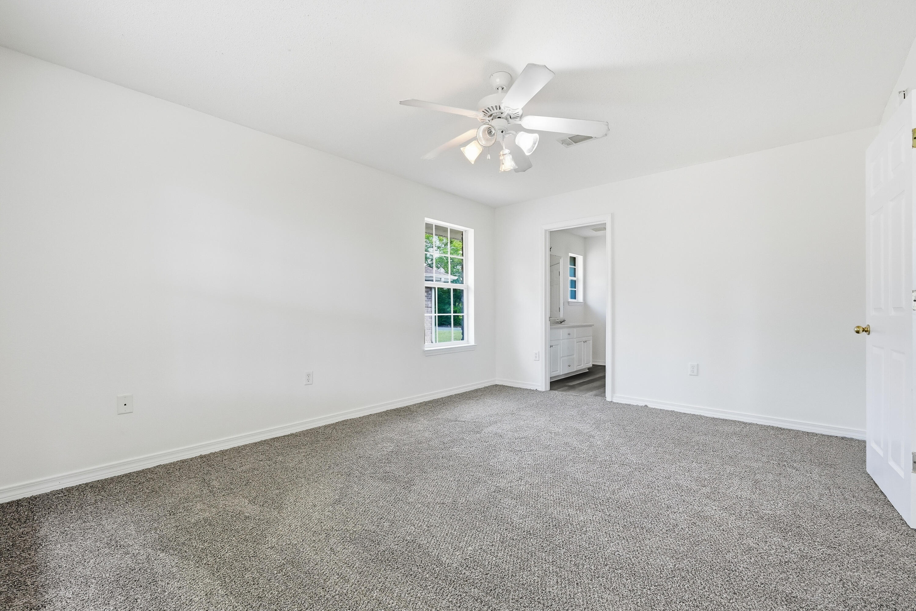 DA LISA ESTATES - Residential