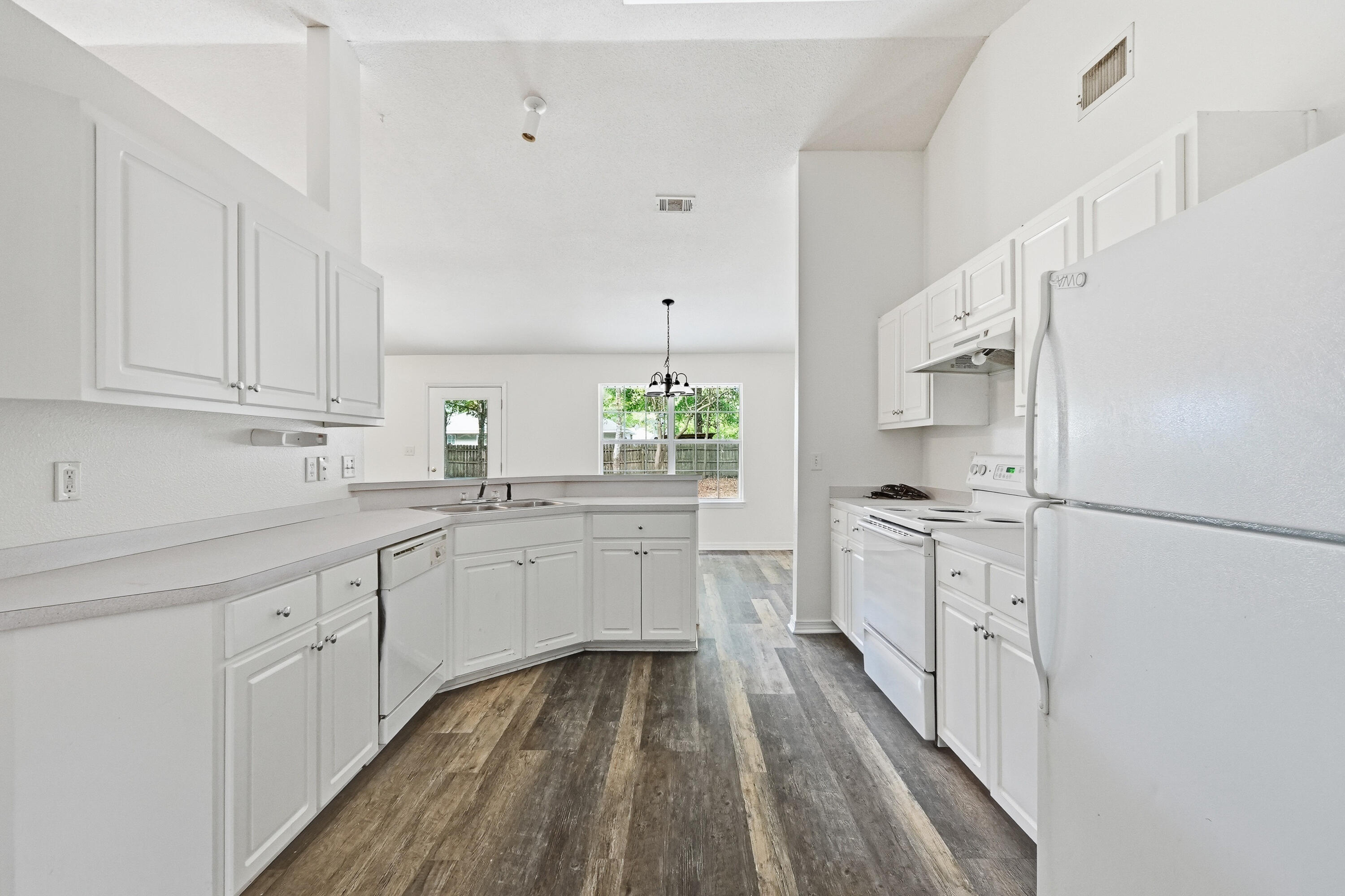 DA LISA ESTATES - Residential