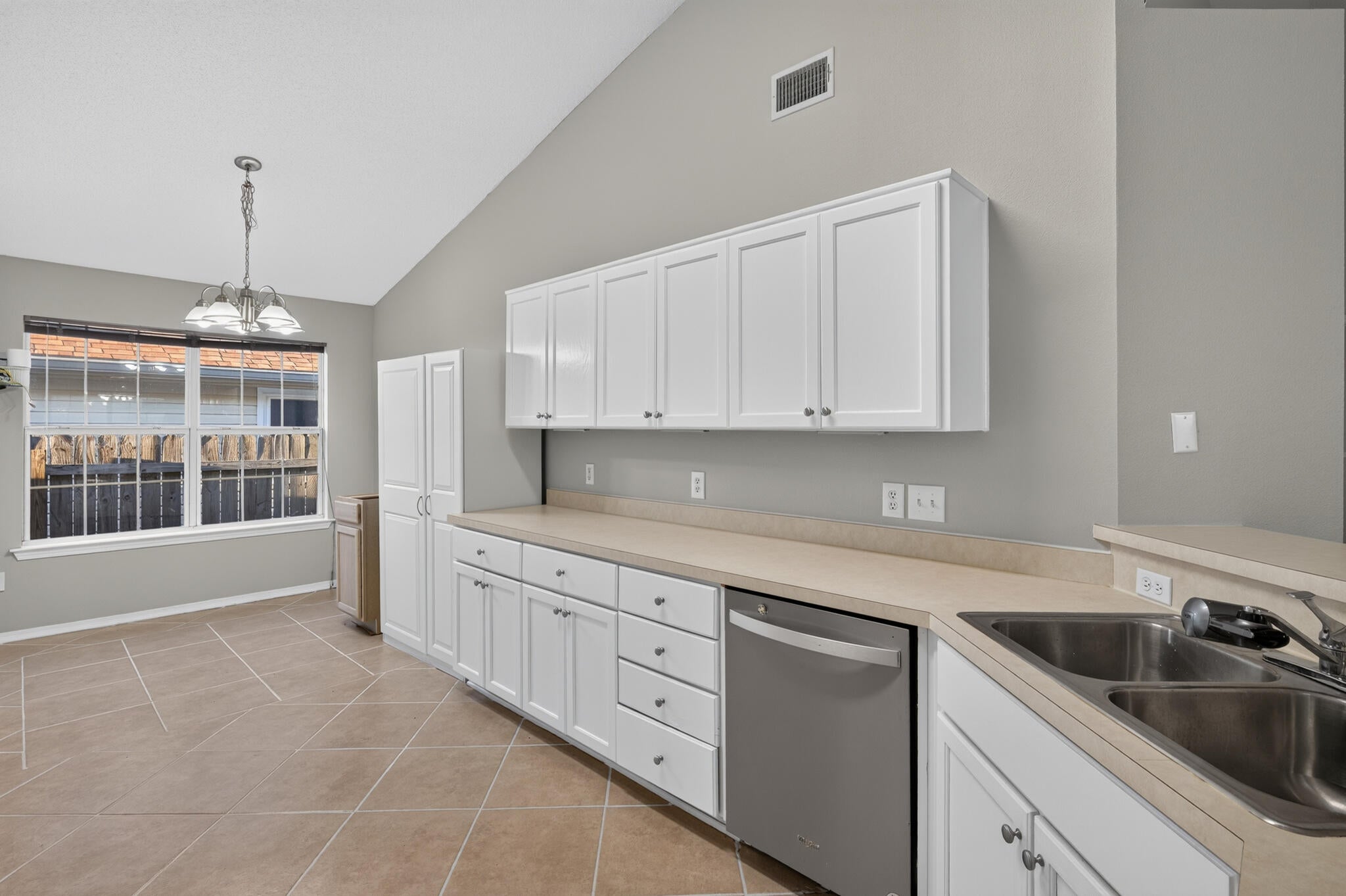 BELLE CHASSE - Residential