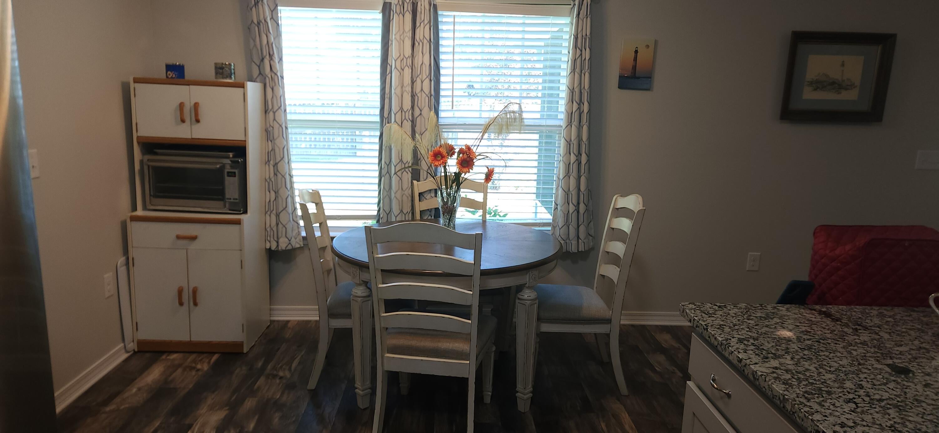 AUBURN HEIGHTS - Residential