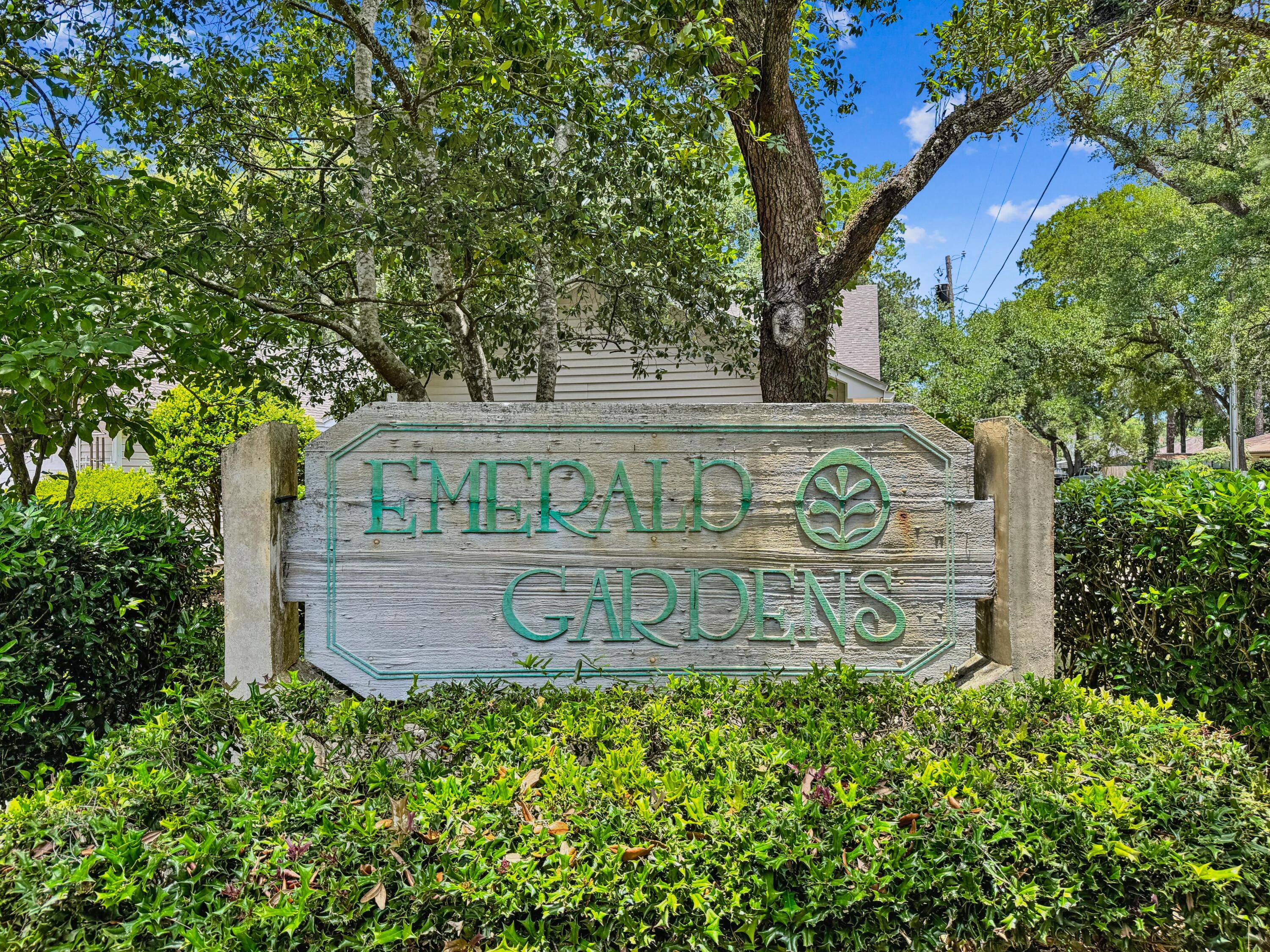 EMERALD GARDENS - Residential