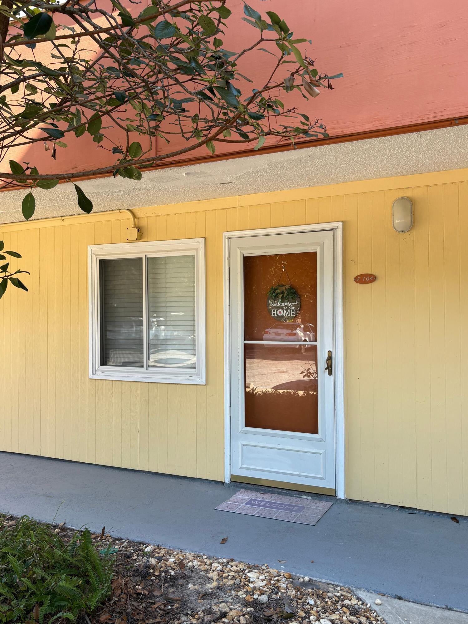 CEDARS CONDO - Residential Lease