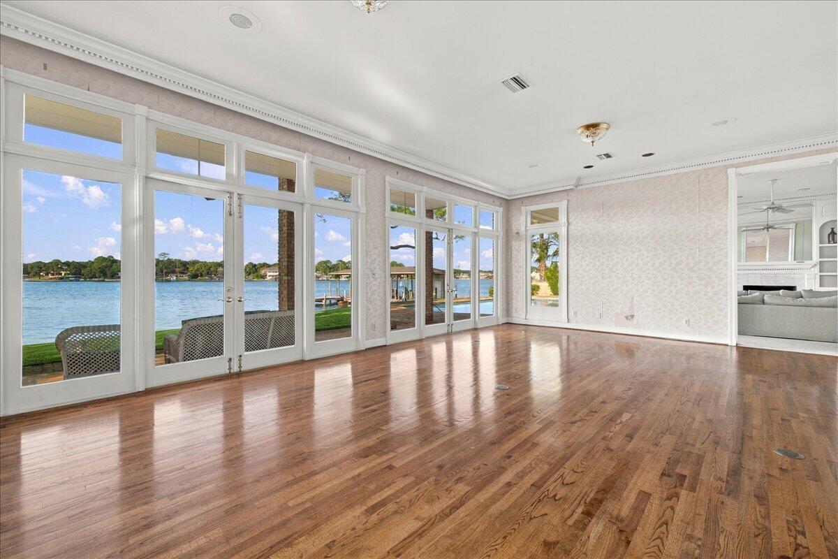 SLEEPY OAKS - Residential