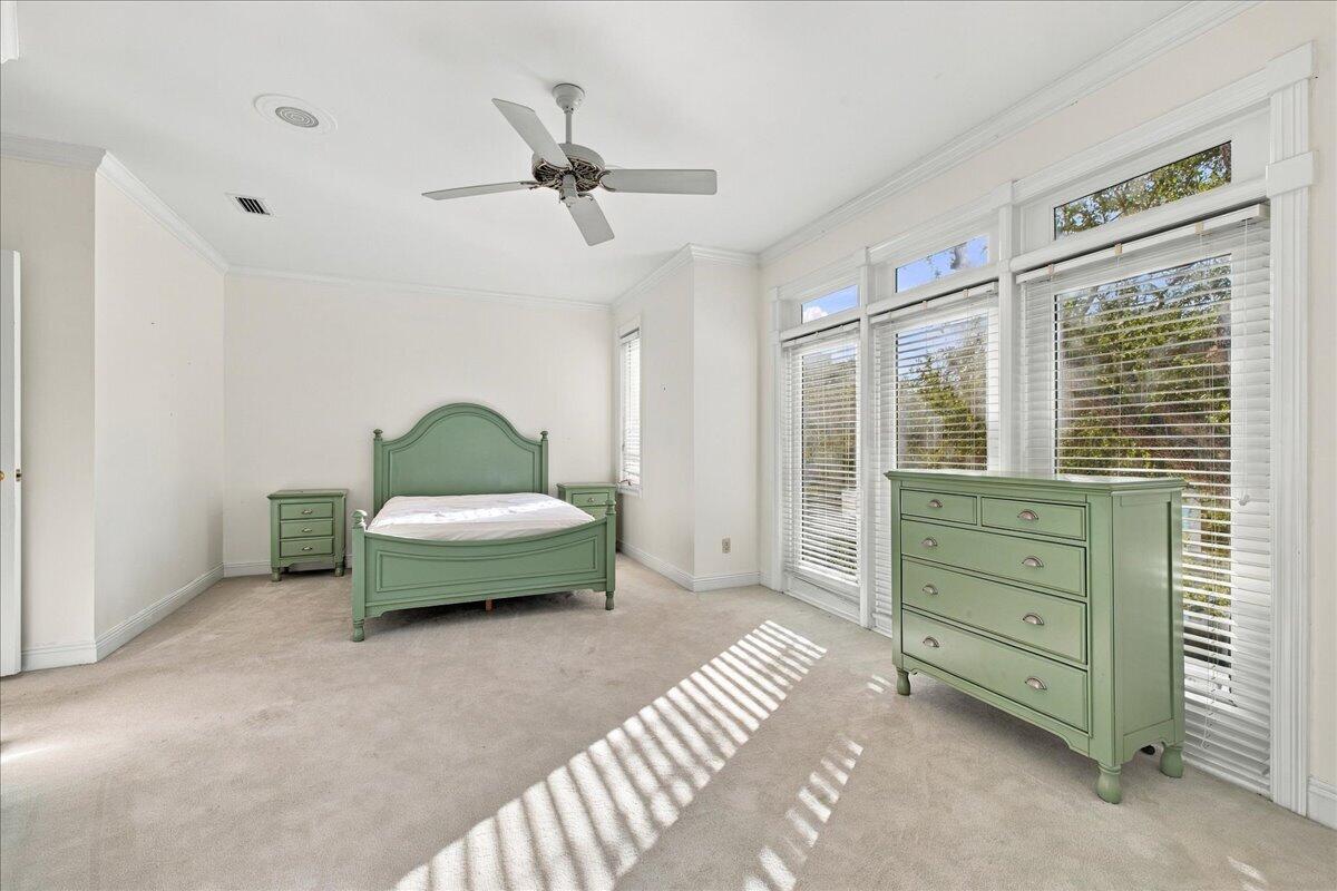 SLEEPY OAKS - Residential