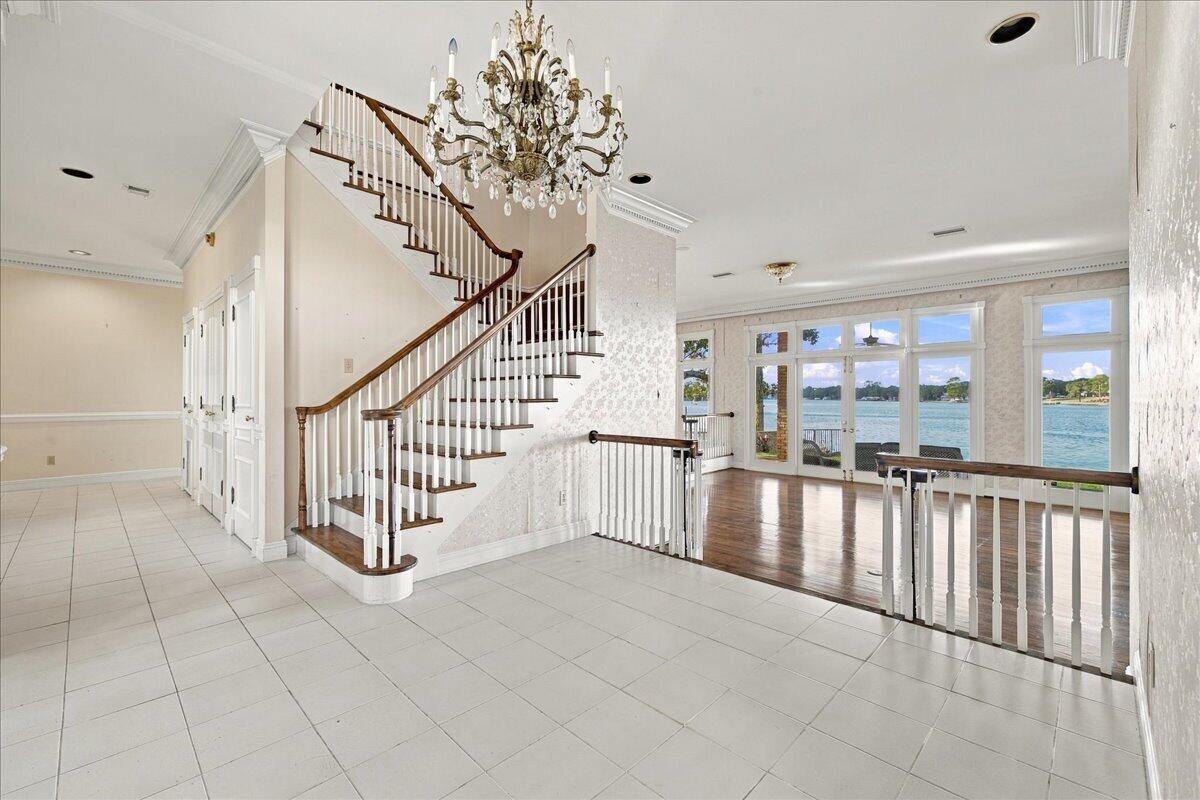 SLEEPY OAKS - Residential