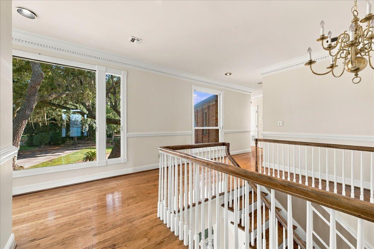 SLEEPY OAKS - Residential
