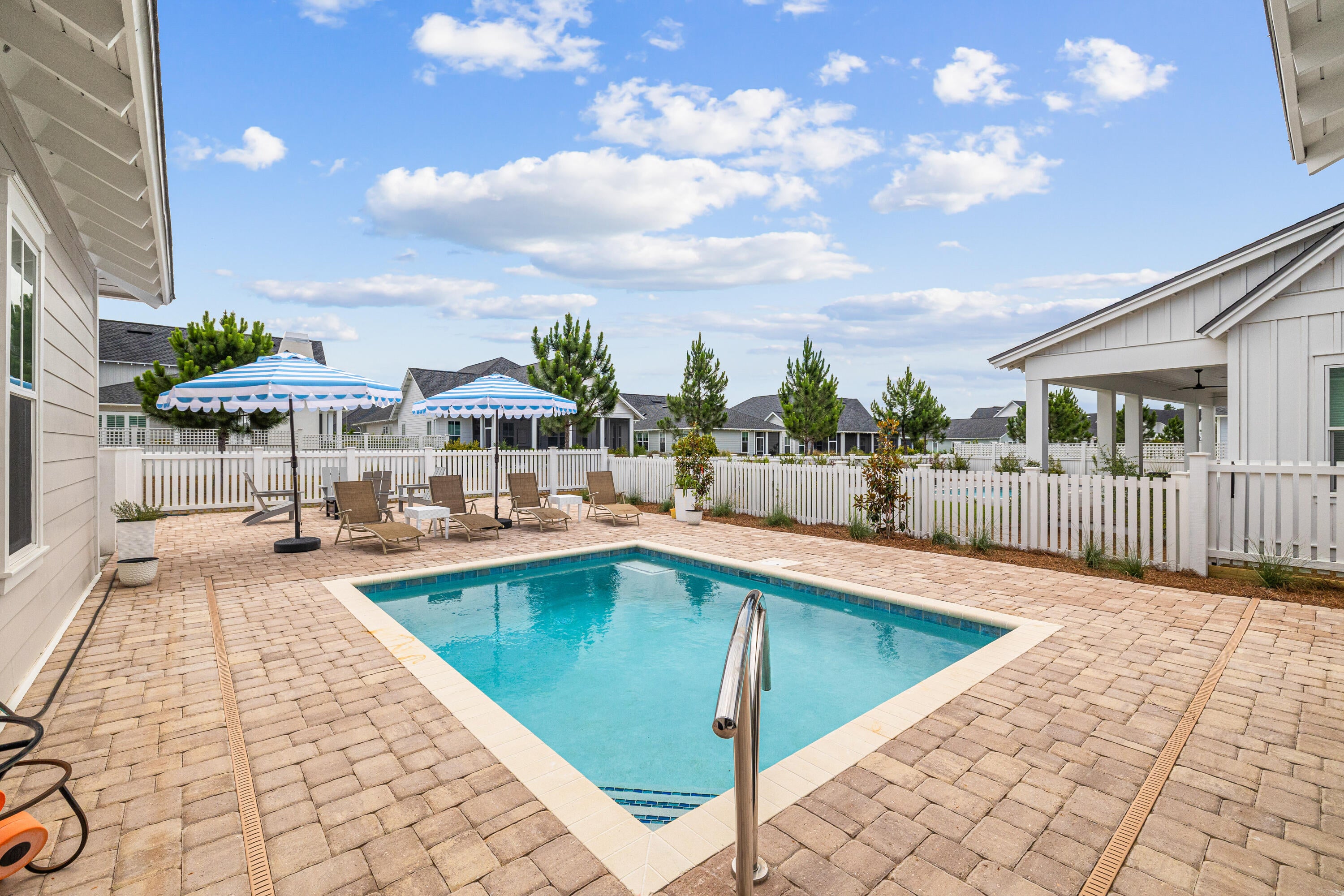 WATERSOUND ORIGINS - Residential