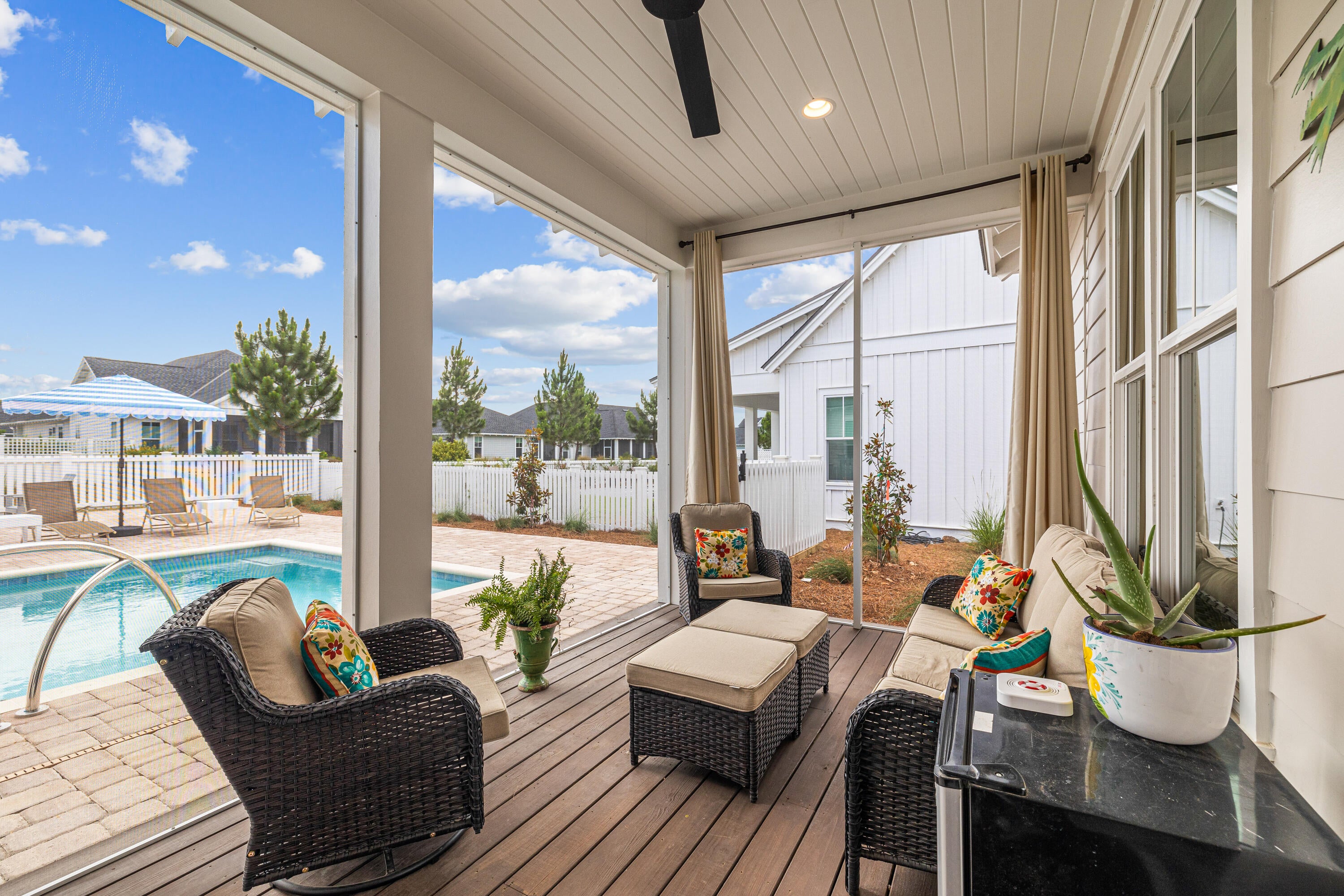WATERSOUND ORIGINS - Residential