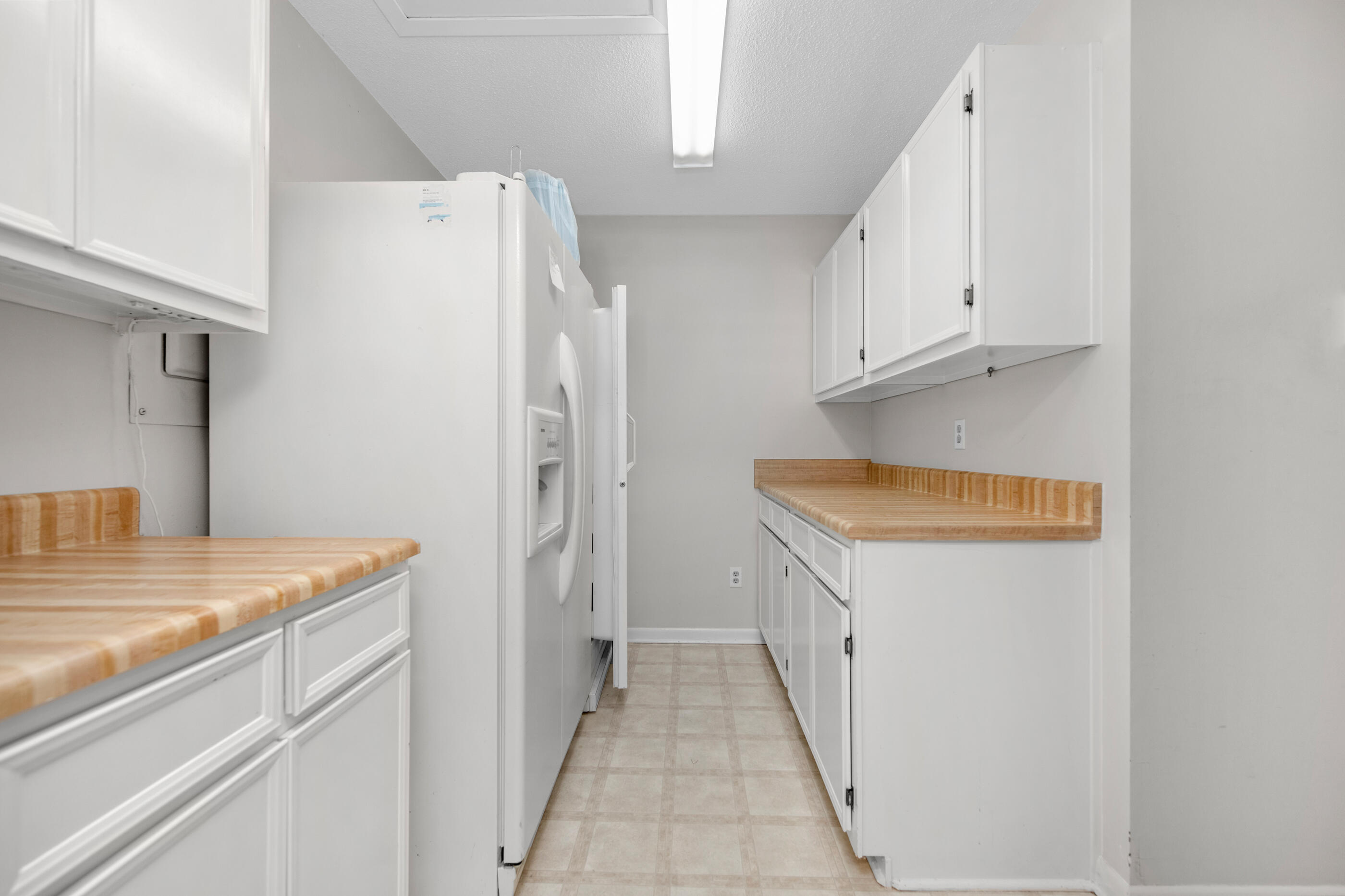 COUNTRY CLUB ESTATES 1ST ADDN - Residential