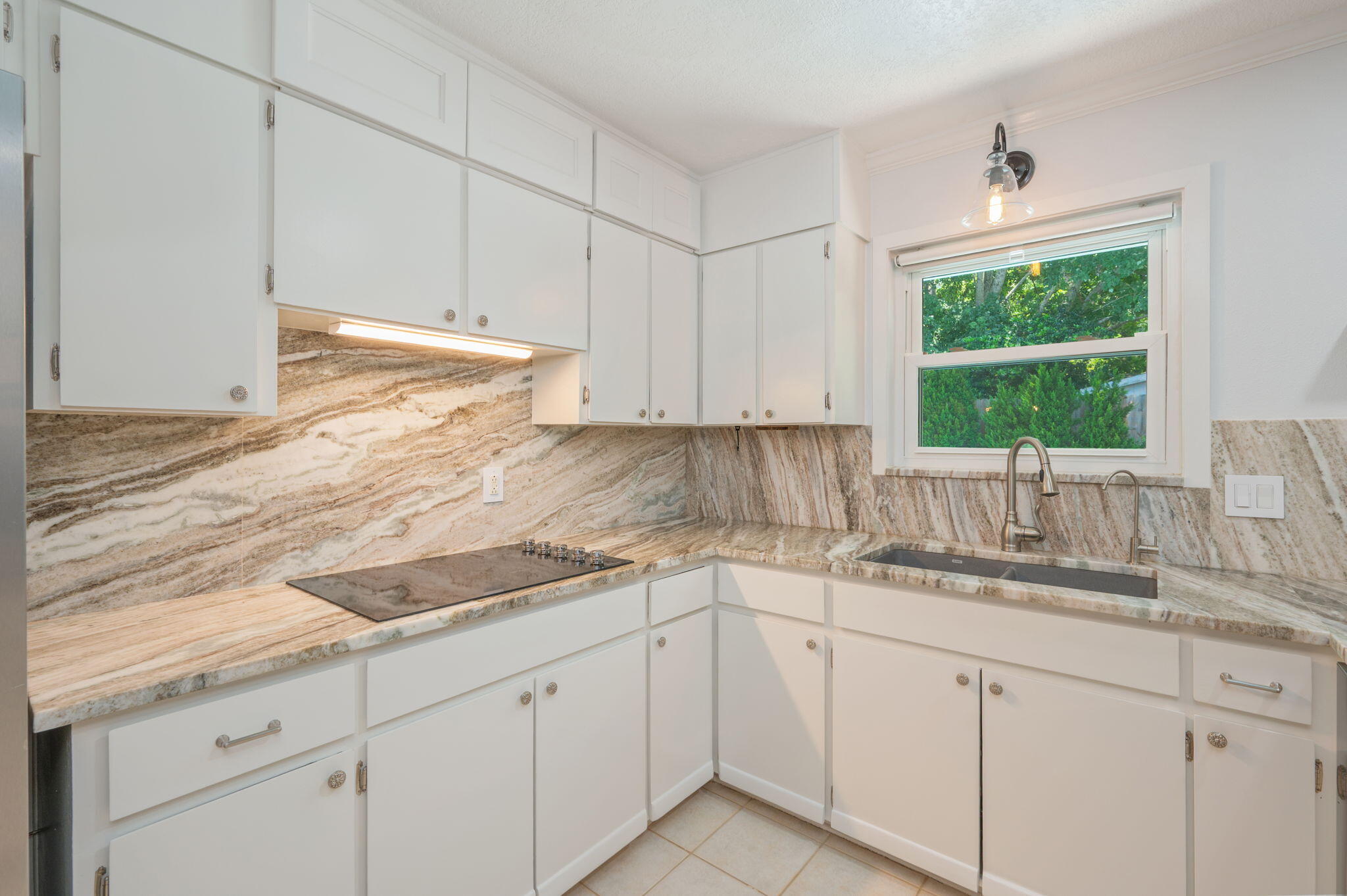 VESTA HEIGHTS 4TH ADDN - Residential