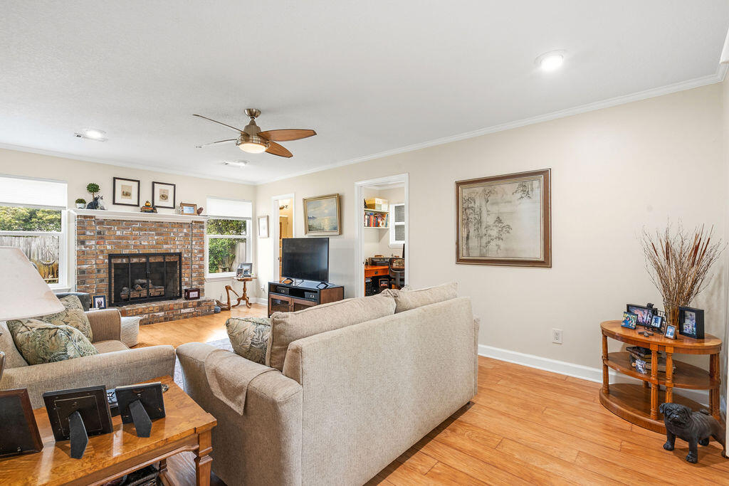 SPENCERS CROSSING - Residential