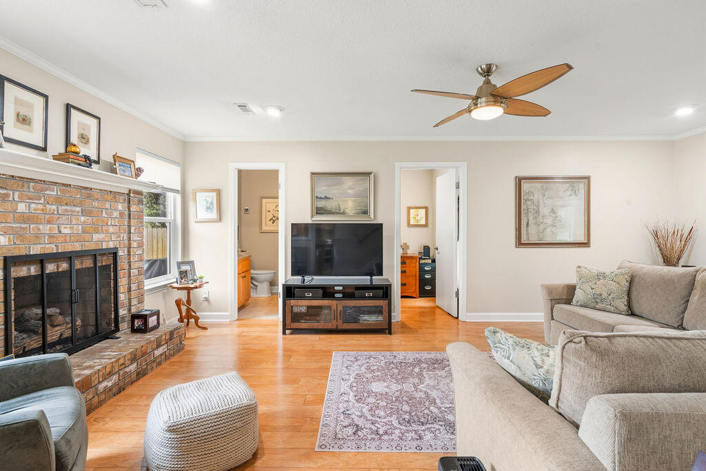 SPENCERS CROSSING - Residential