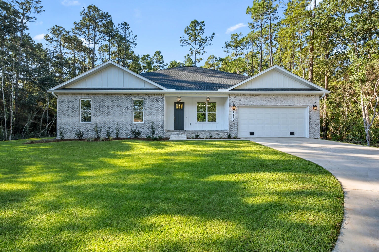 HOLLEY BY THE SEA - Residential Lease