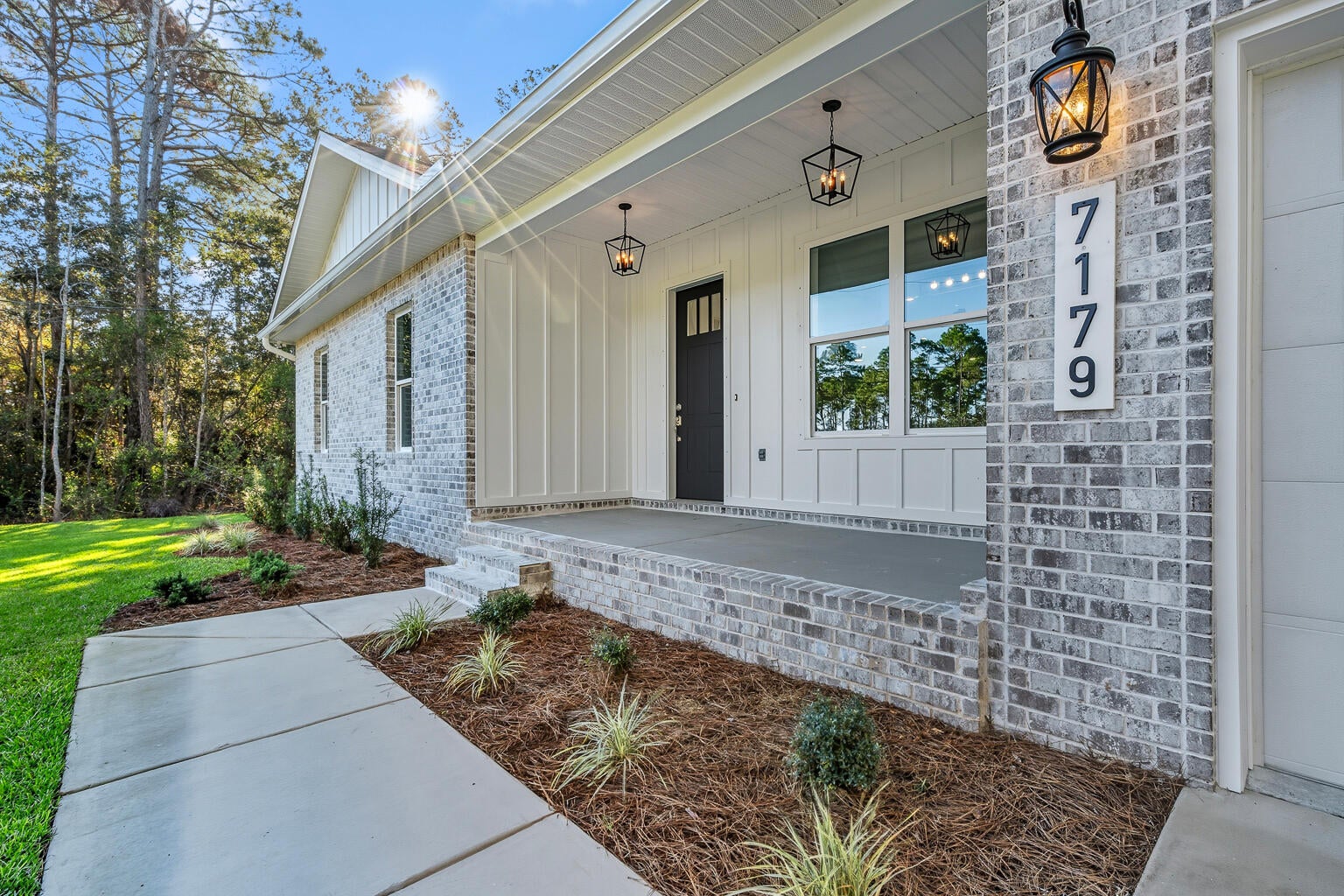 HOLLEY BY THE SEA - Residential Lease