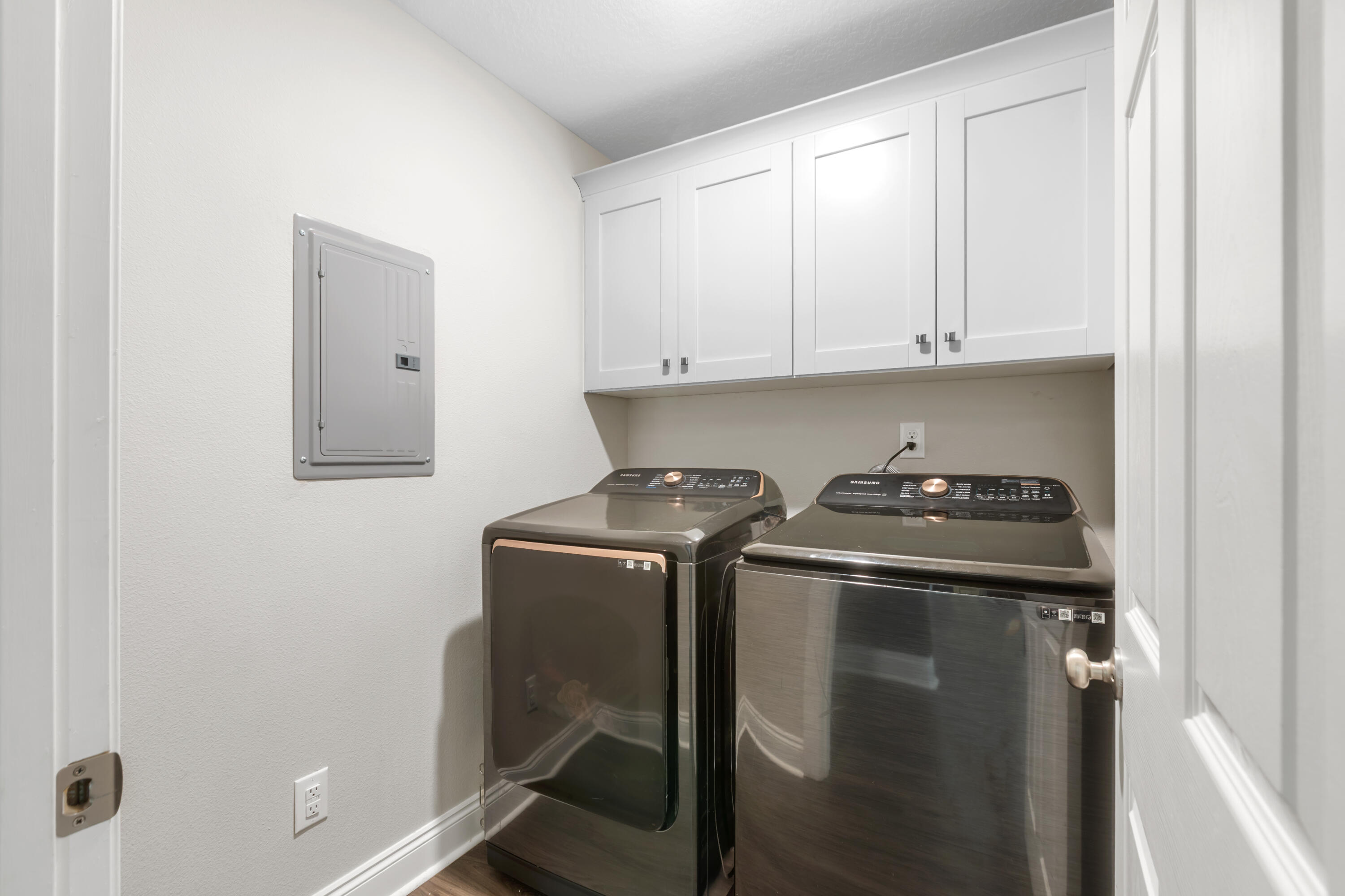 EAST BAY HEIGHTS - Residential