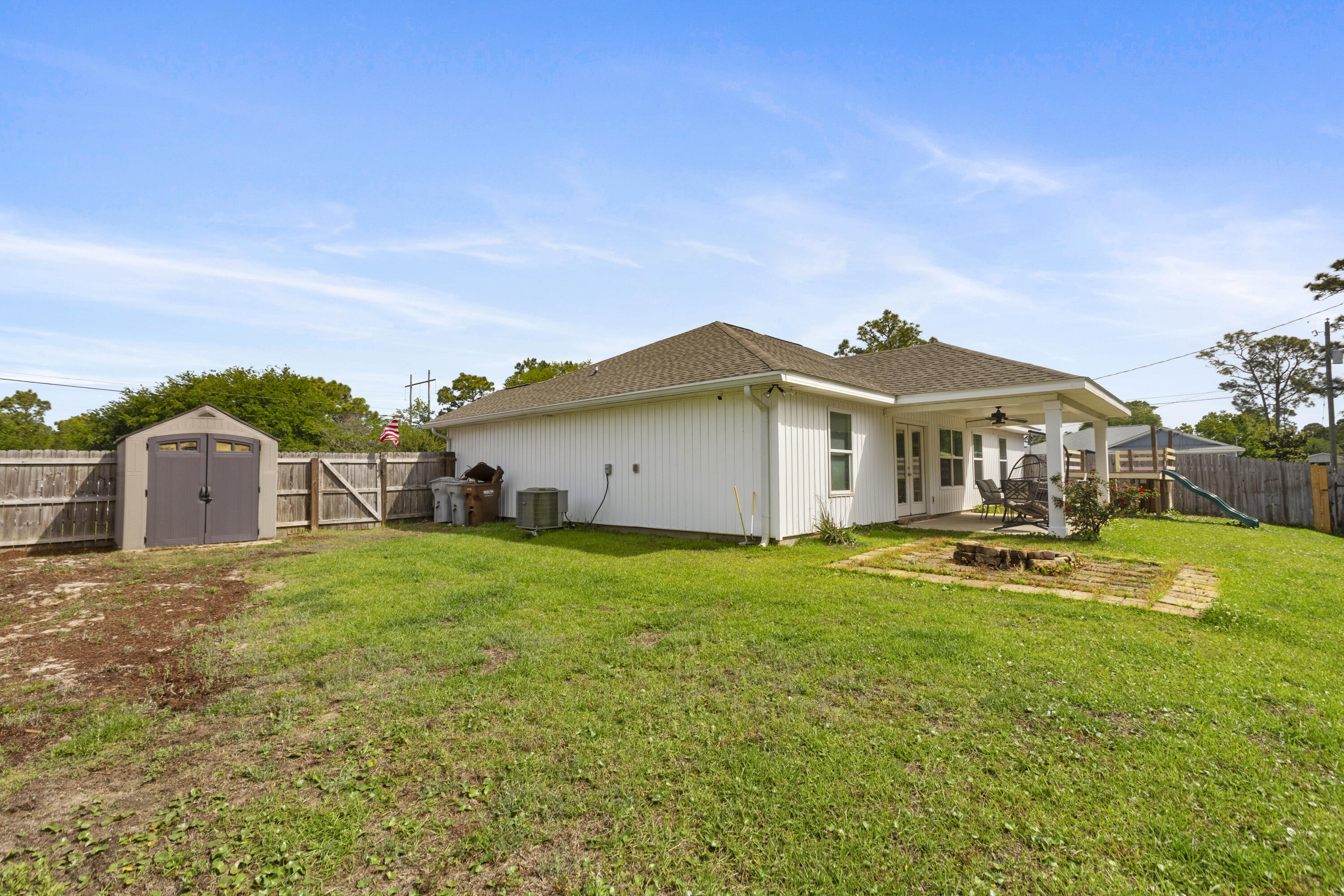 EAST BAY HEIGHTS - Residential