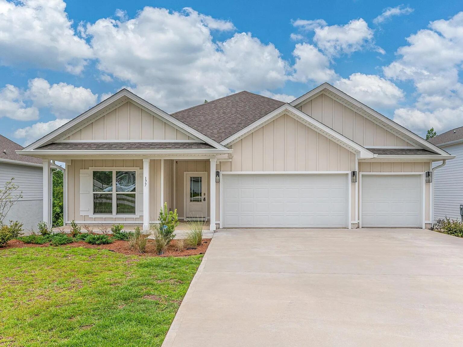 Hammock Oaks Estates - Residential