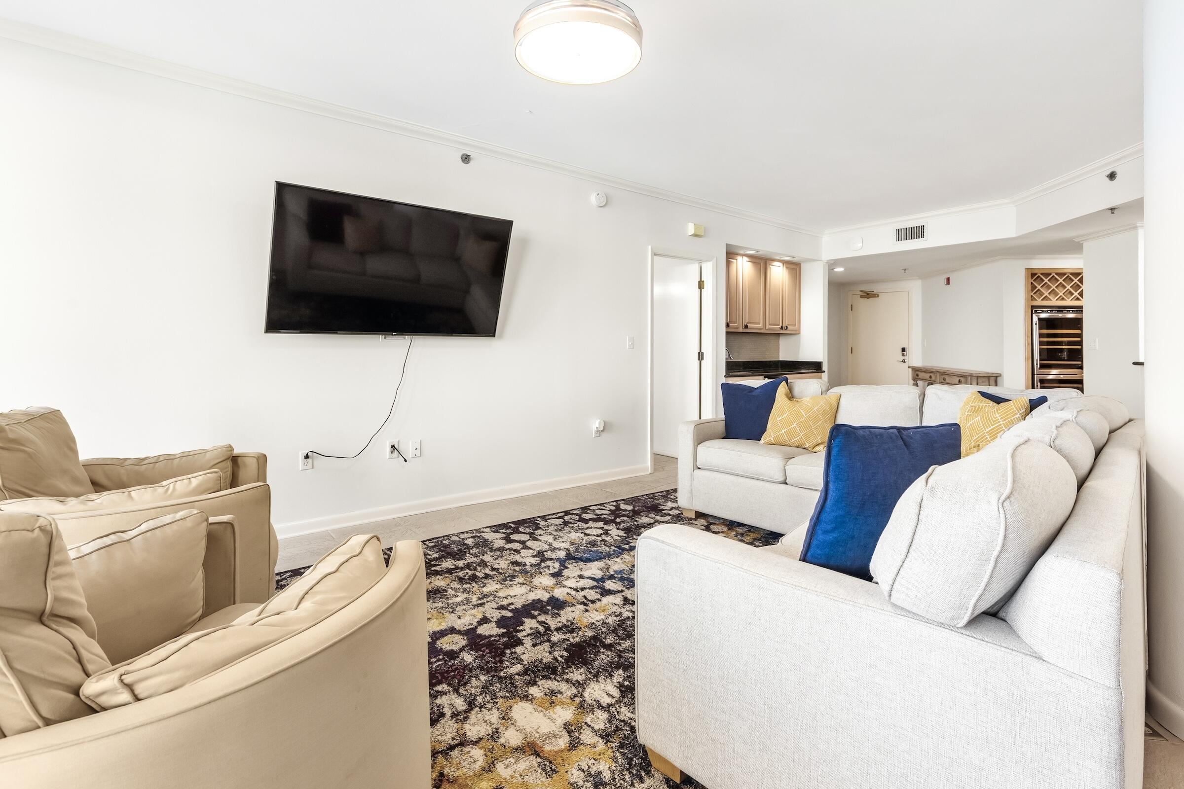 EAST PASS TOWERS CONDO PH 2 - Residential