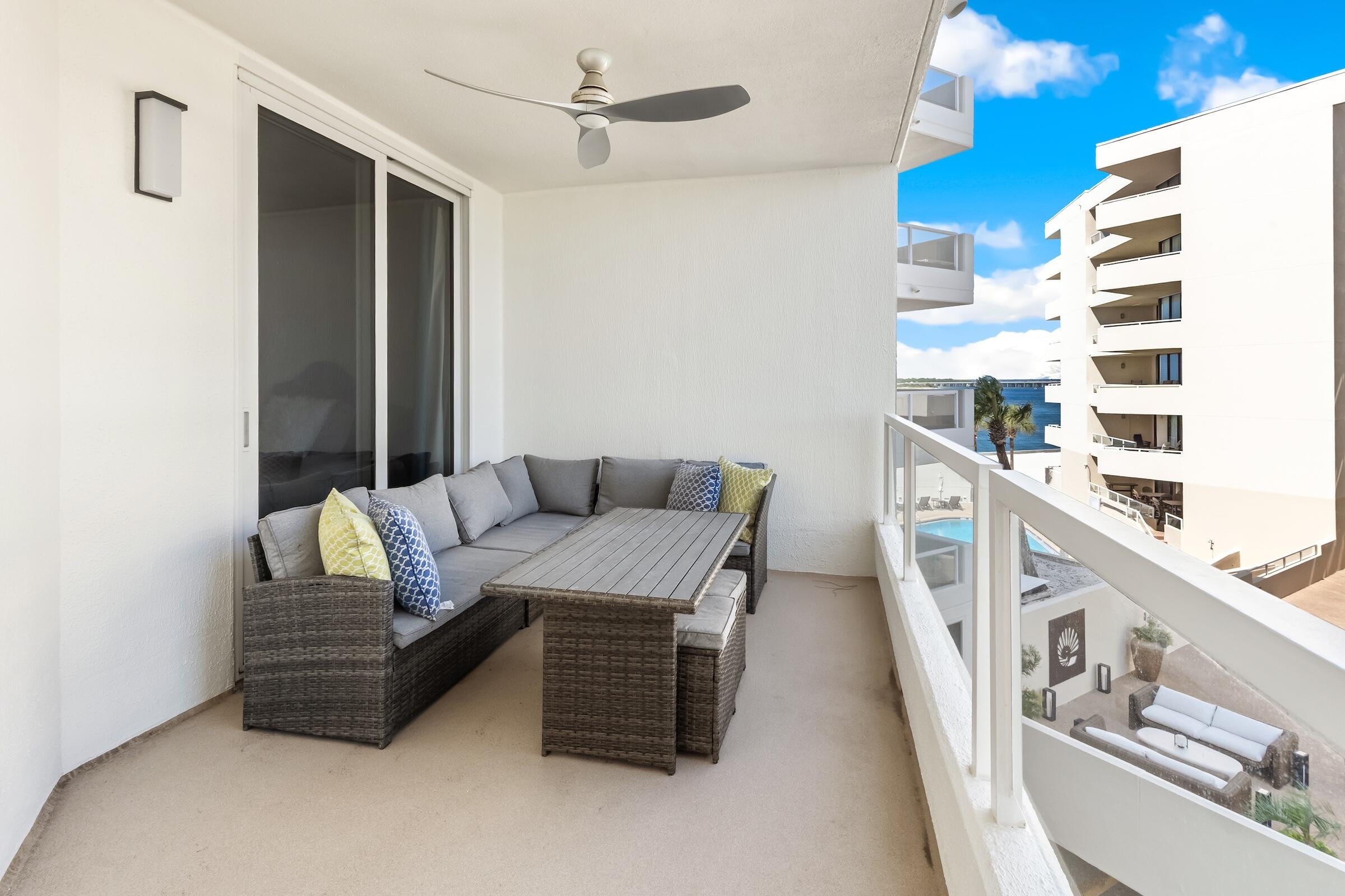 EAST PASS TOWERS CONDO PH 2 - Residential