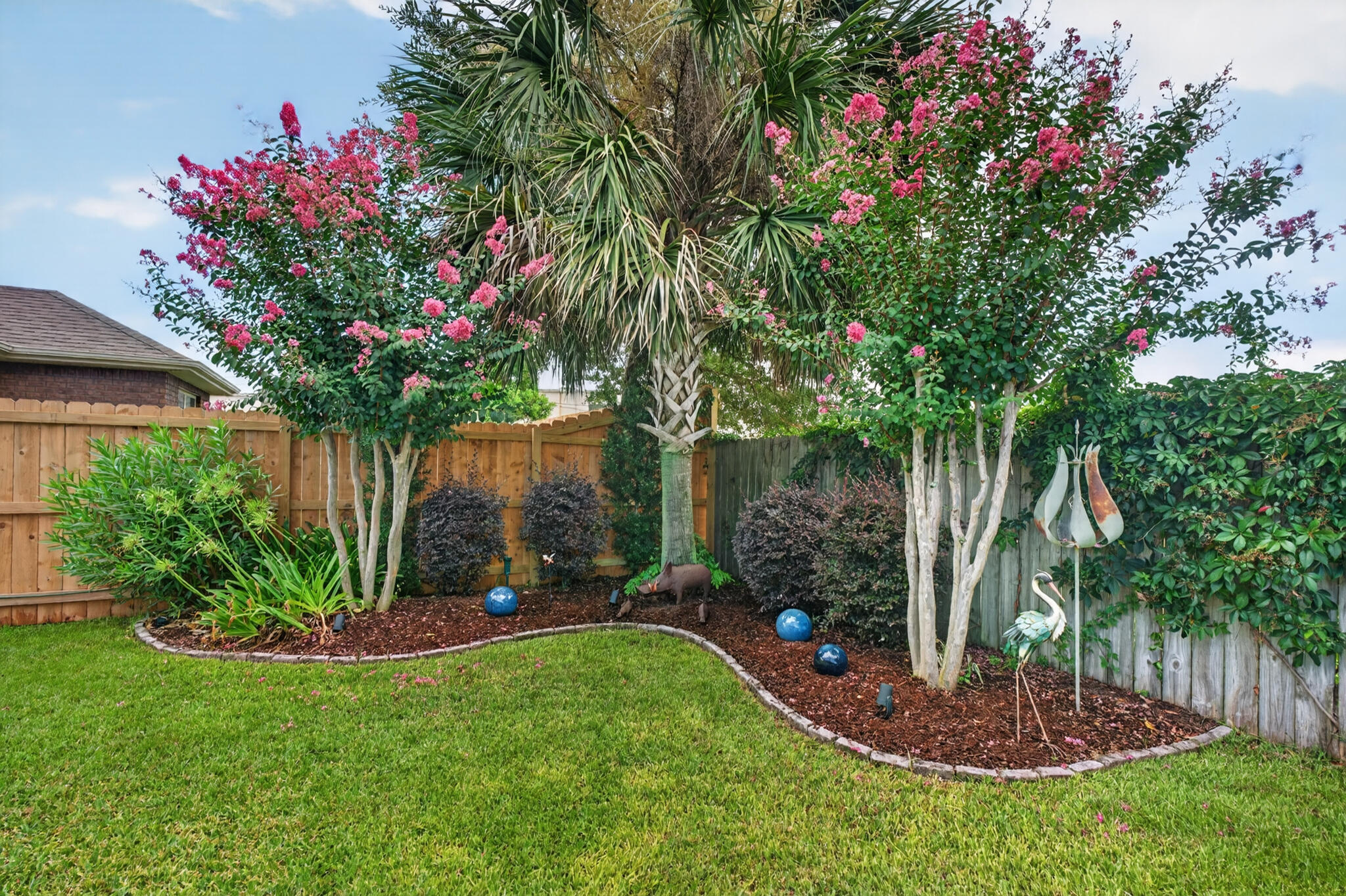 MAJESTIC OAKS - Residential