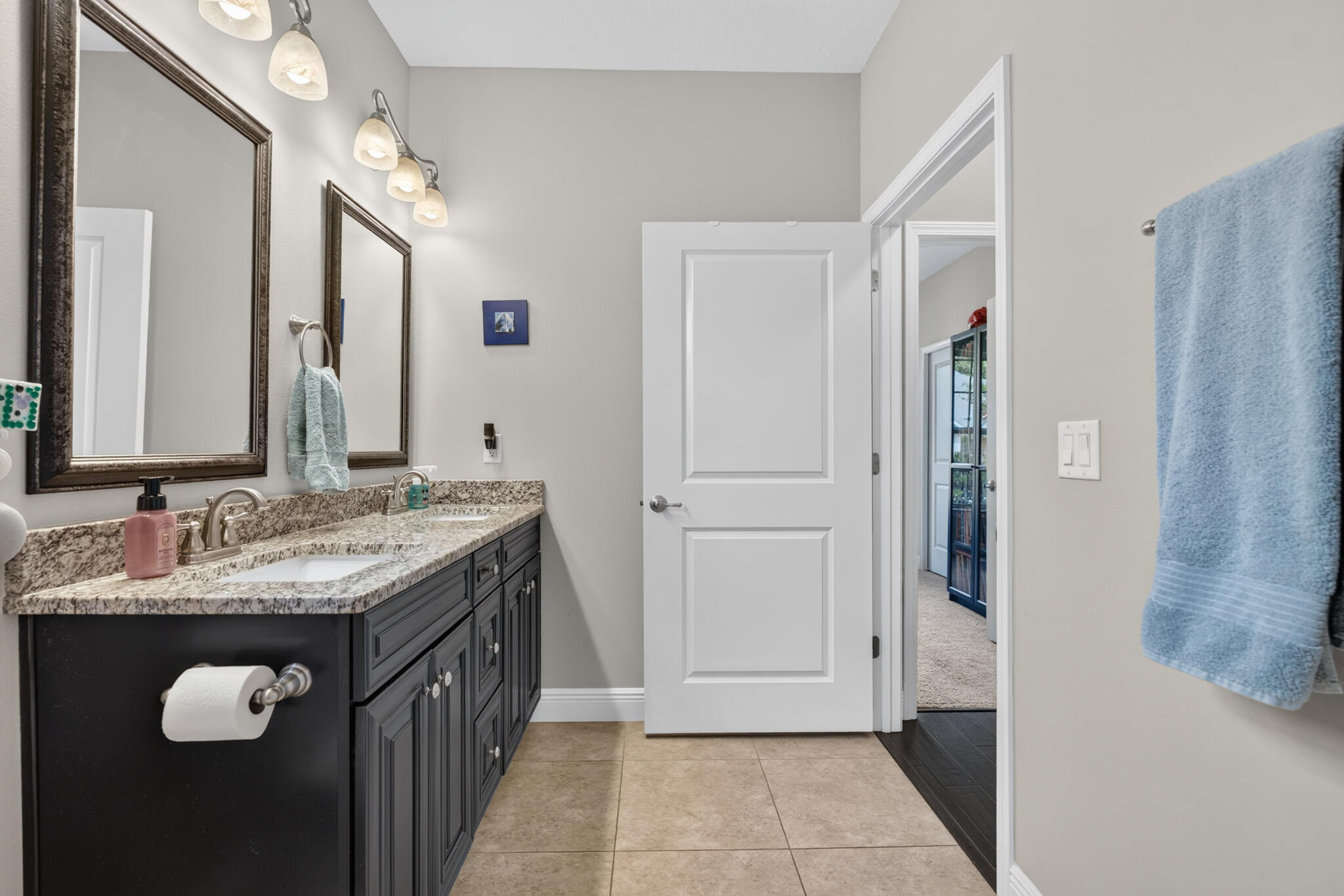 MAJESTIC OAKS - Residential