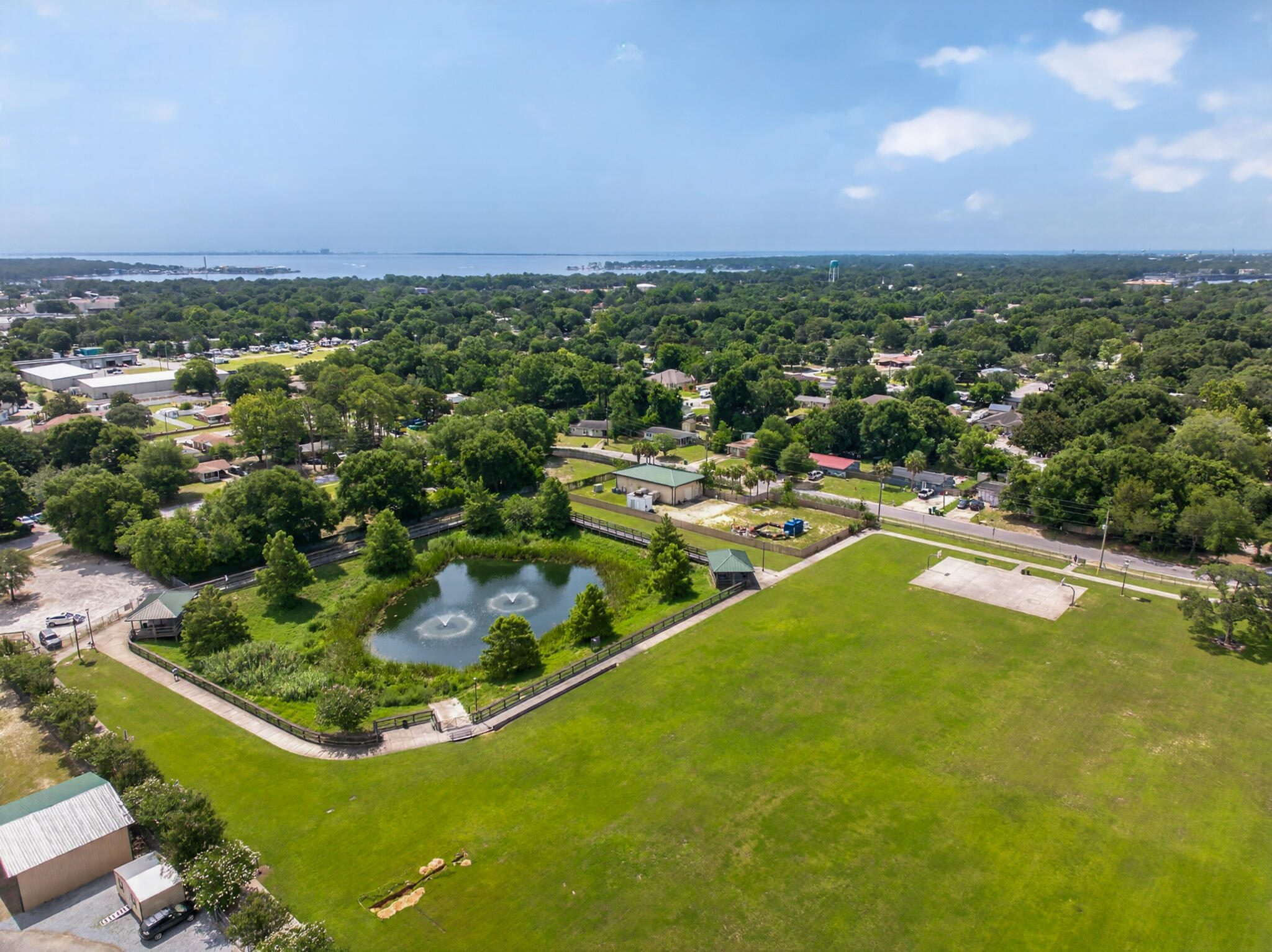 MAJESTIC OAKS - Residential