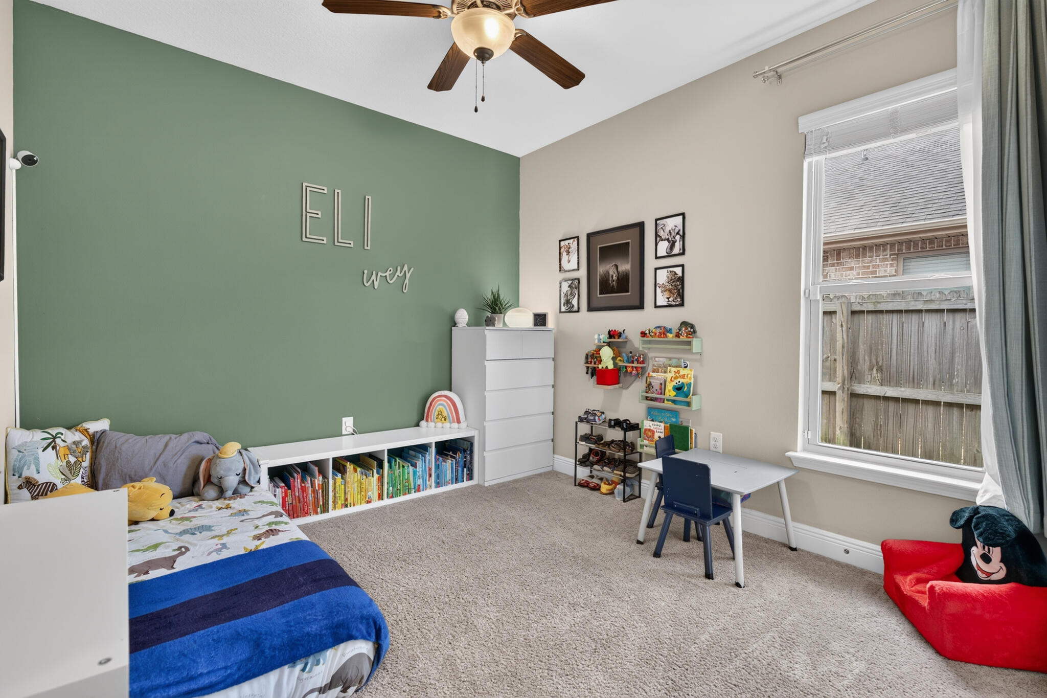 MAJESTIC OAKS - Residential
