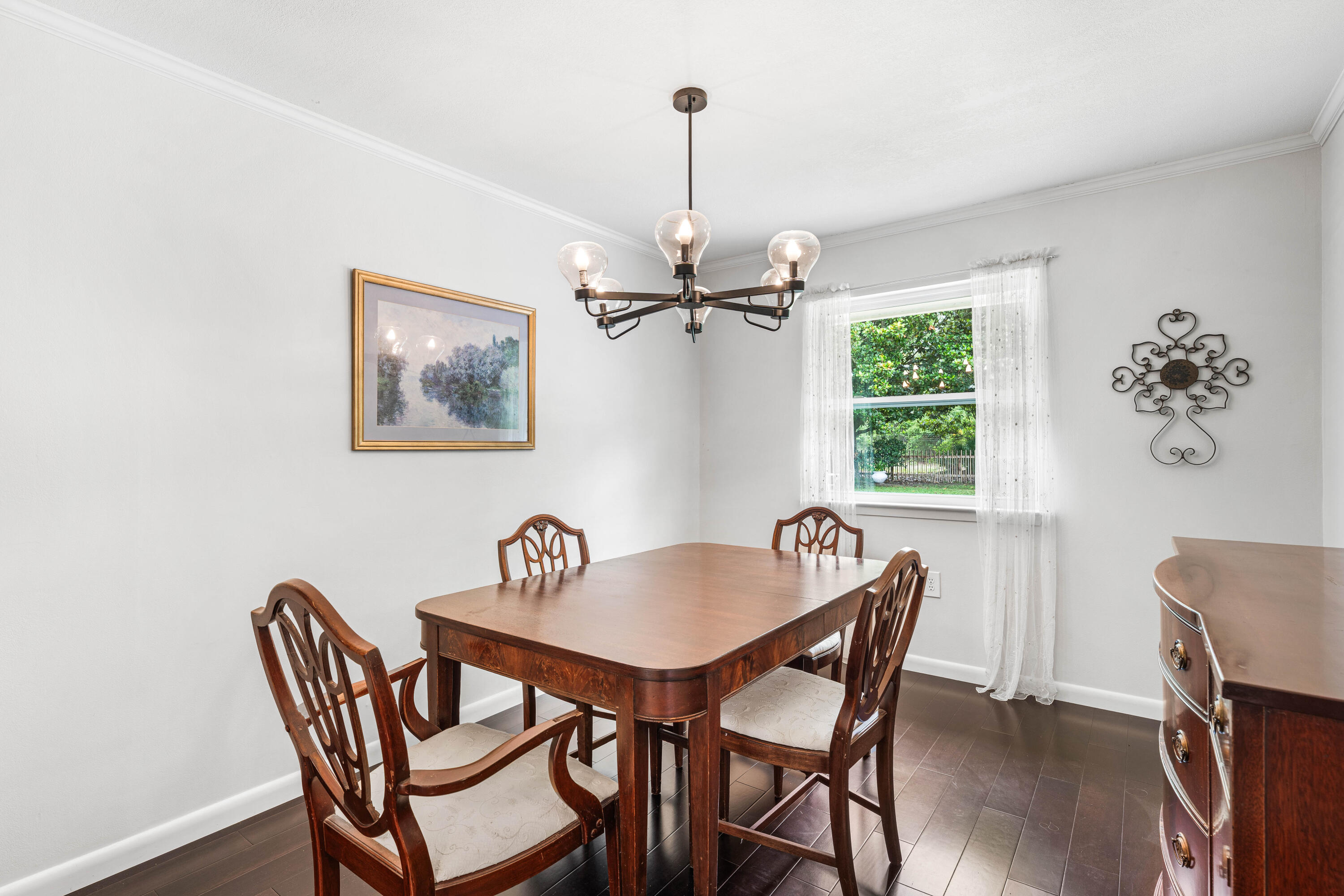 LAKE LORRAINE ESTATES - Residential