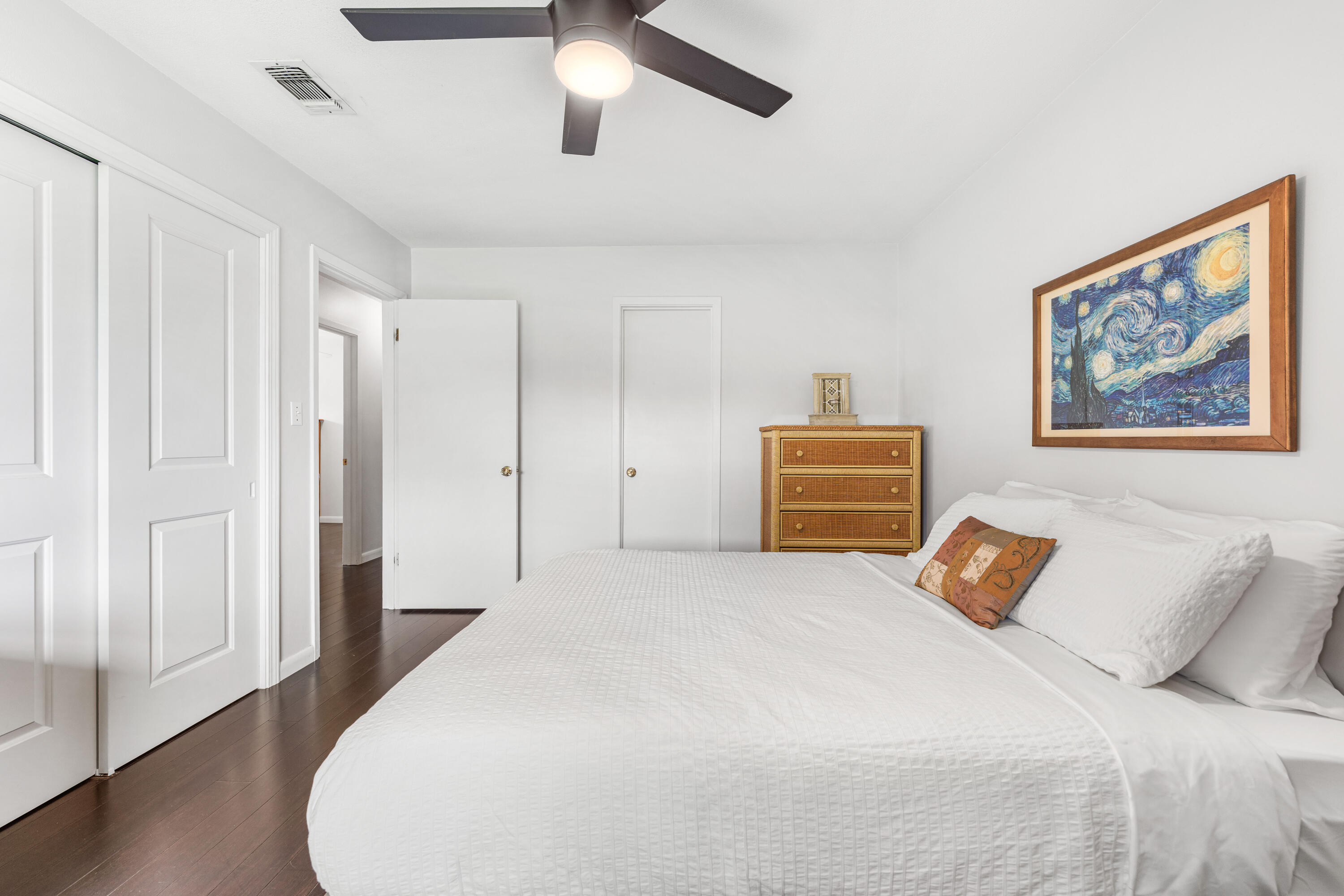 LAKE LORRAINE ESTATES - Residential