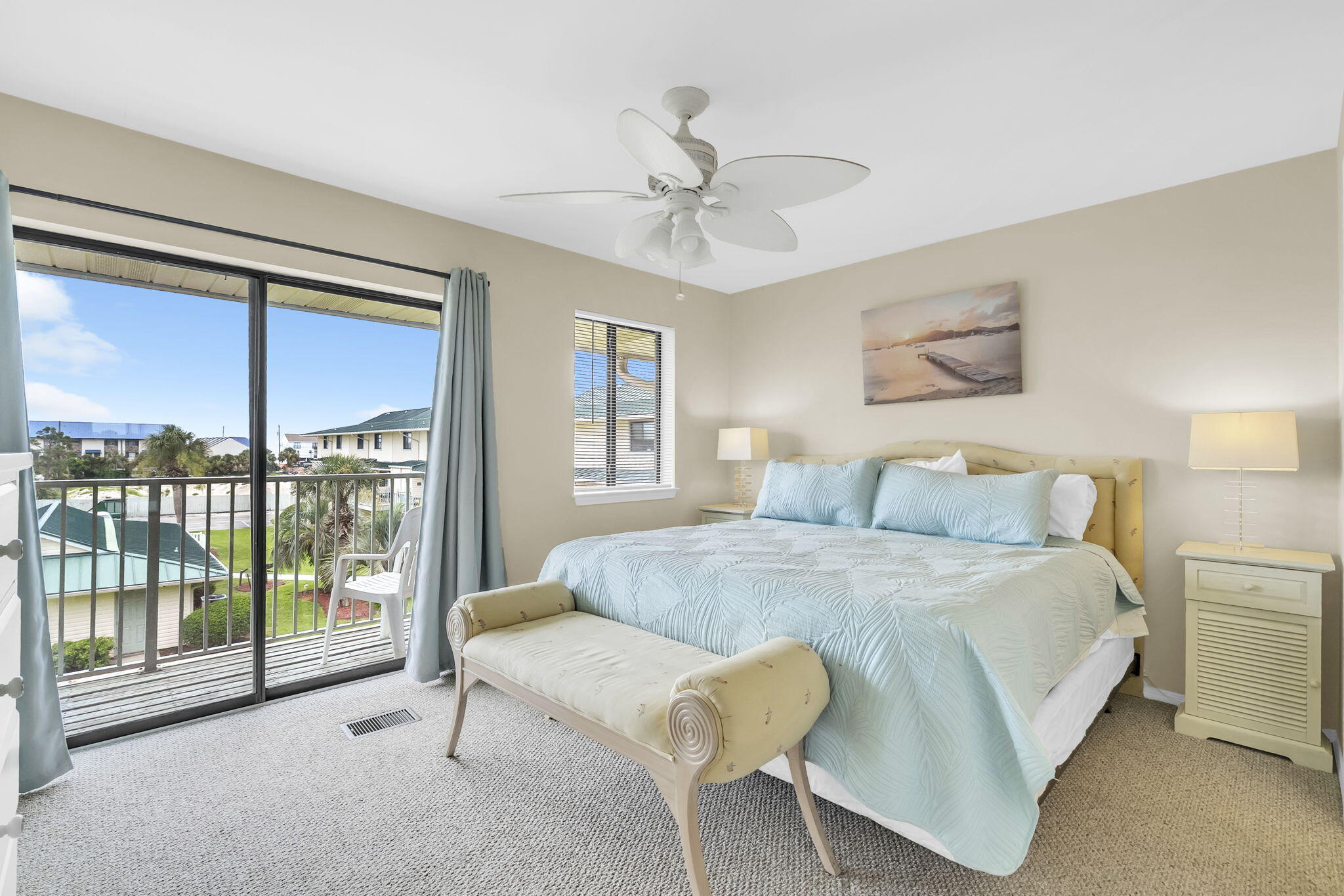 SANDPRINTS CONDO - Residential