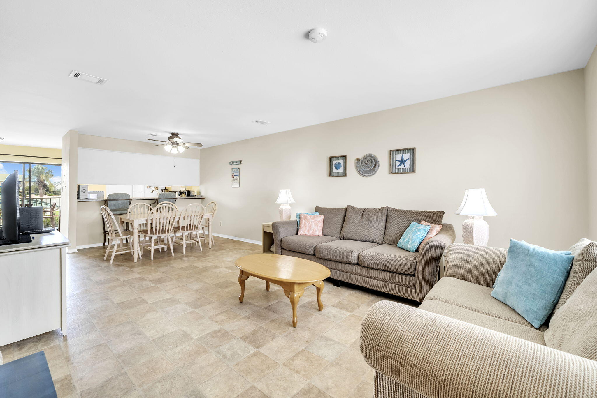 SANDPRINTS CONDO - Residential