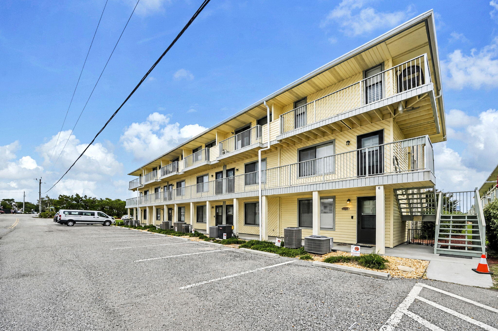 SANDPRINTS CONDO - Residential