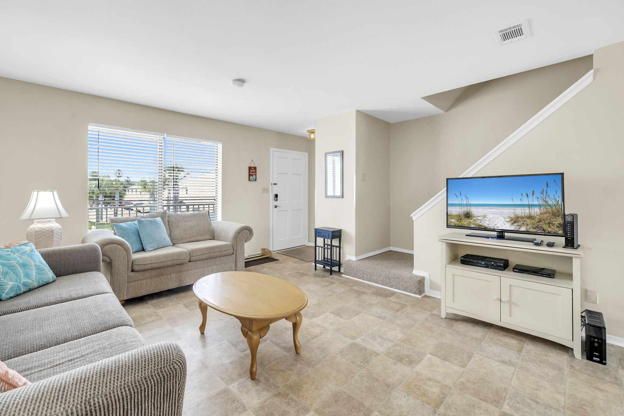 SANDPRINTS CONDO - Residential