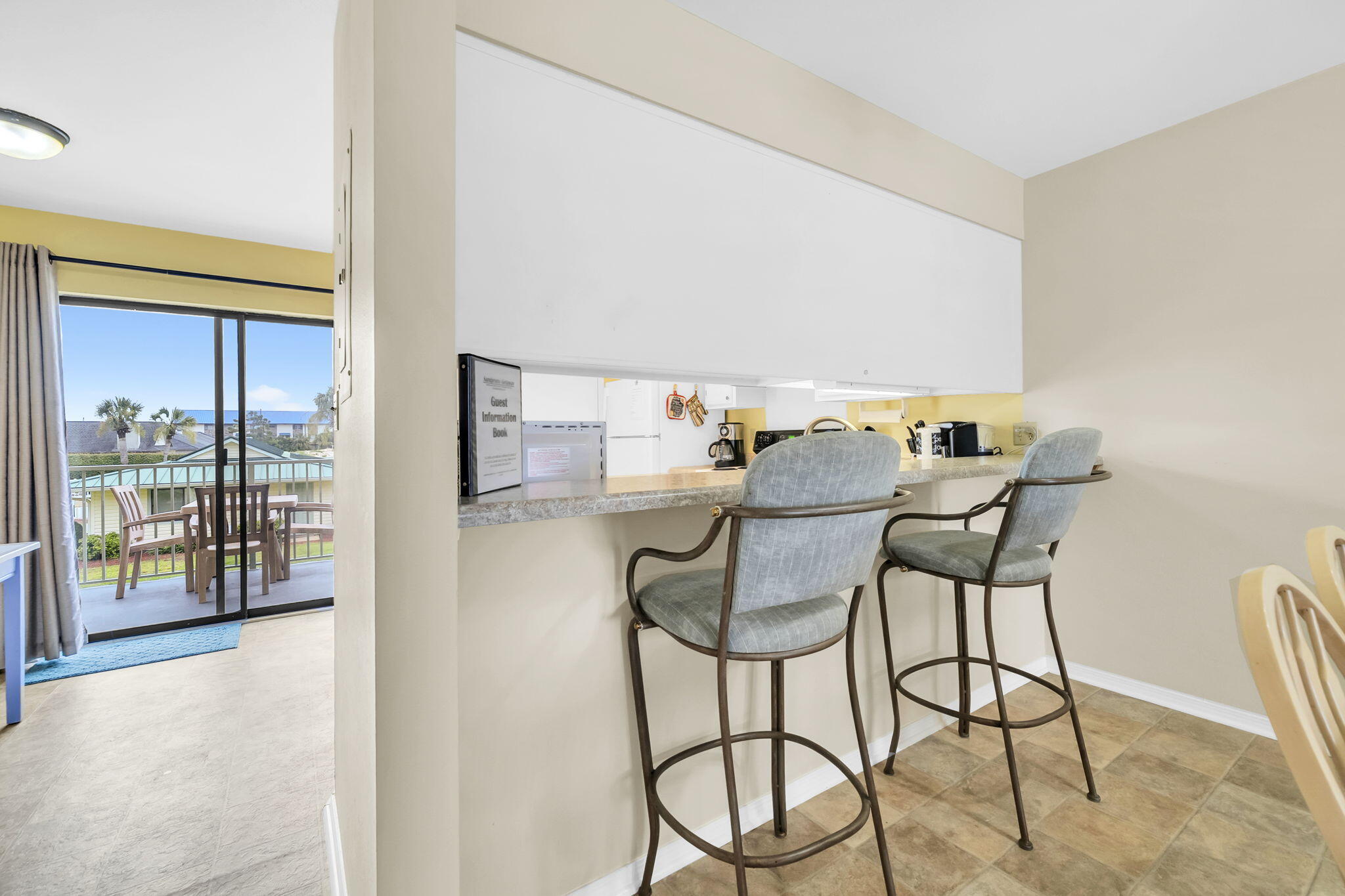 SANDPRINTS CONDO - Residential